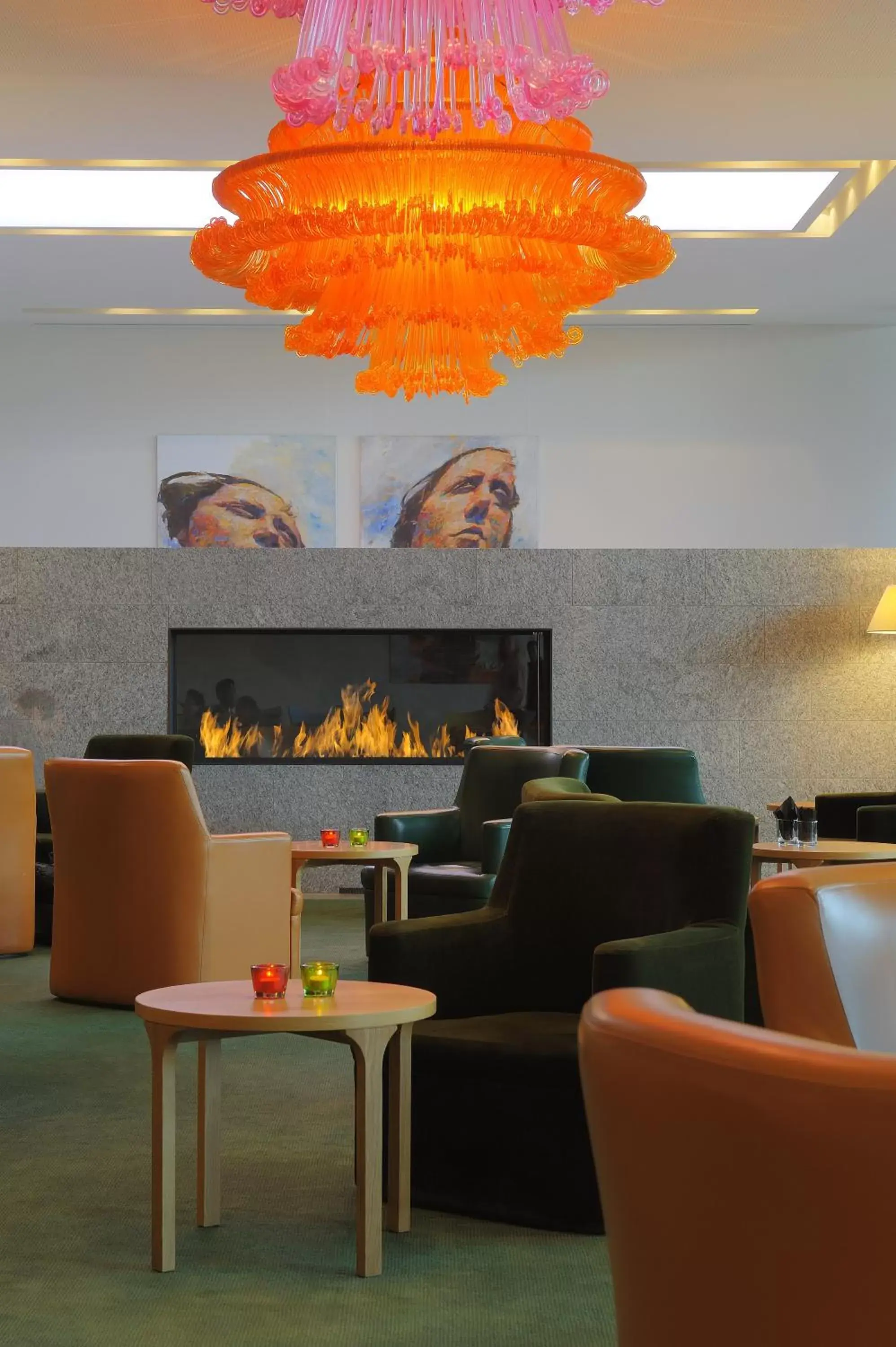 Lounge or bar in Radisson Blu Hotel Zurich Airport