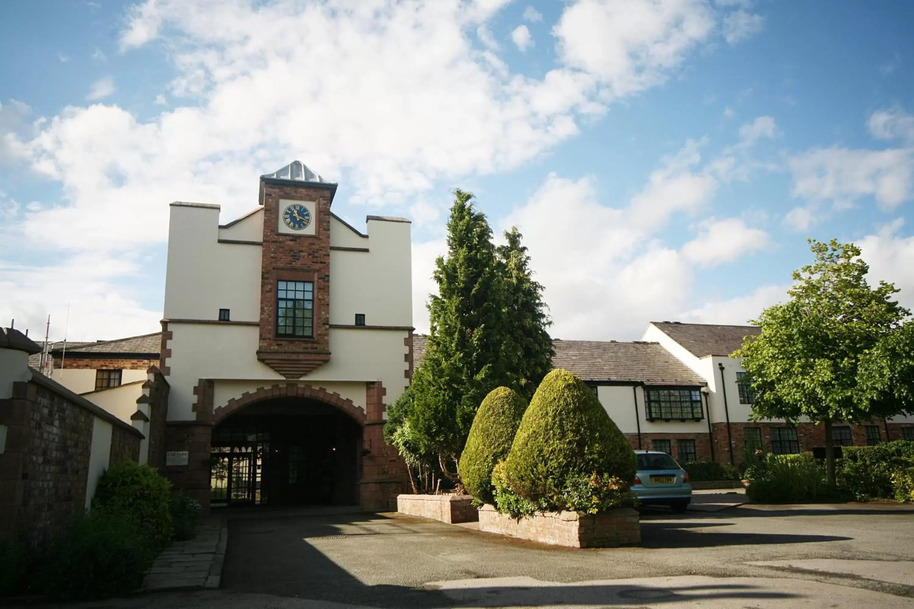 Facade/entrance, Property Building in Crabwall Manor Hotel & Spa