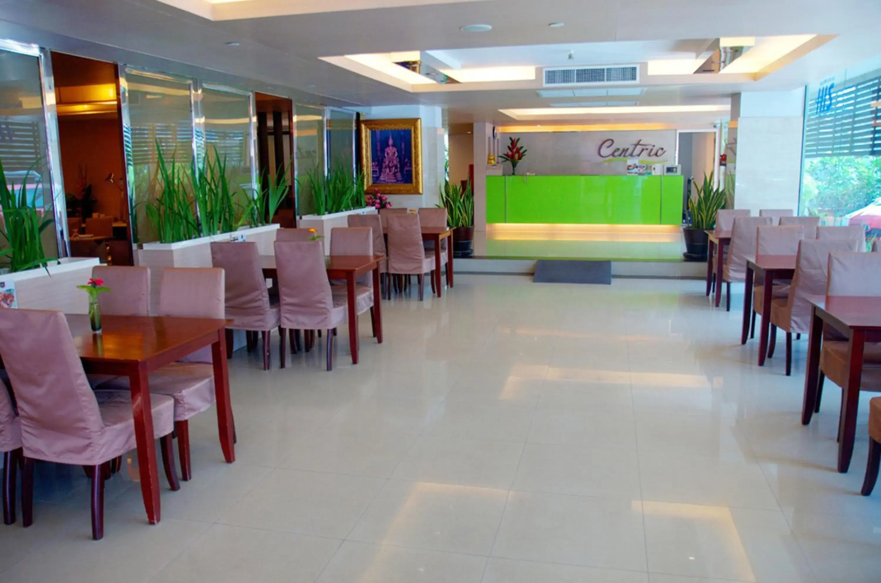 Lobby or reception, Restaurant/Places to Eat in Centric Place Hotel