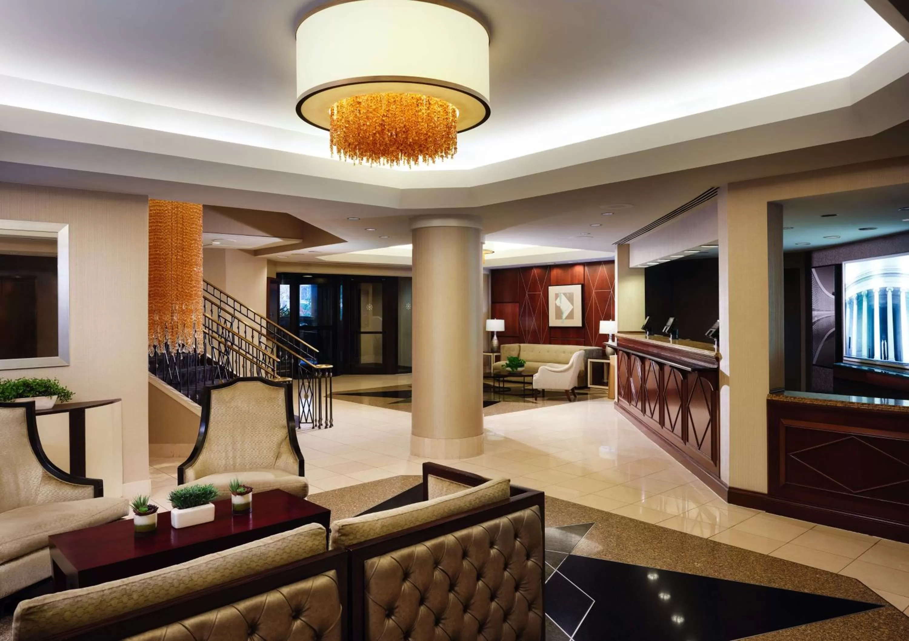 Lobby or reception in Hilton Arlington