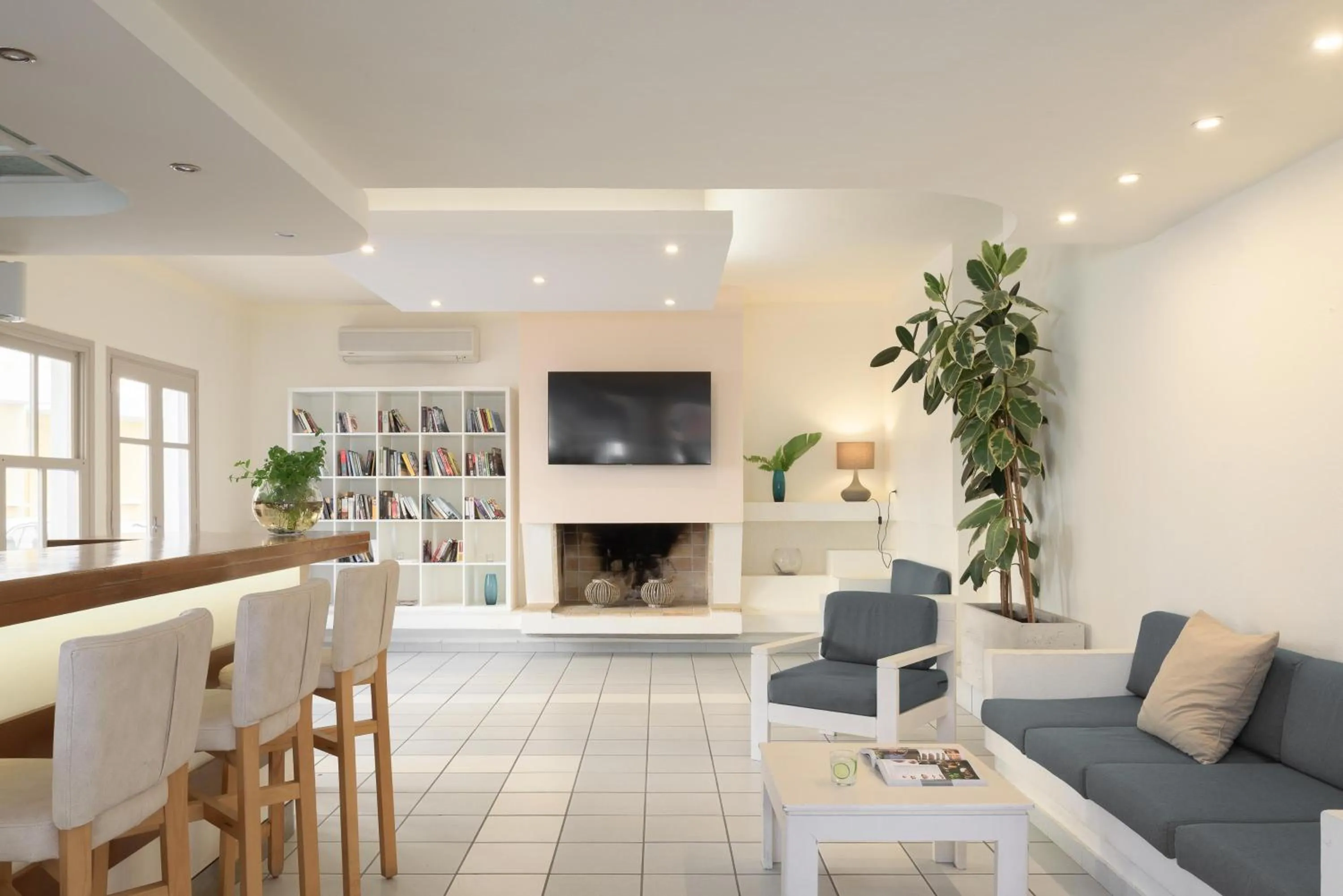 Lounge or bar in Central Hersonissos Hotel