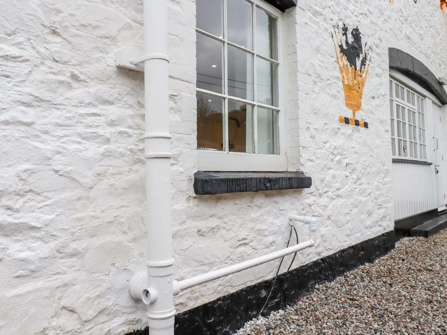 Property Building in Carew Lodge & Loft