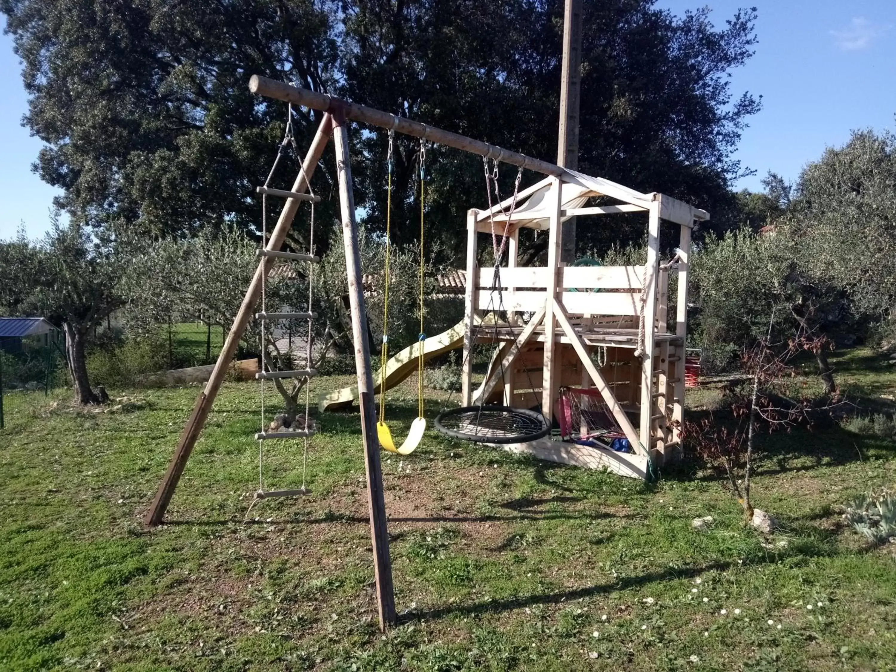 Children play ground, Children's Play Area in Le Petit Paradis - La Provençale