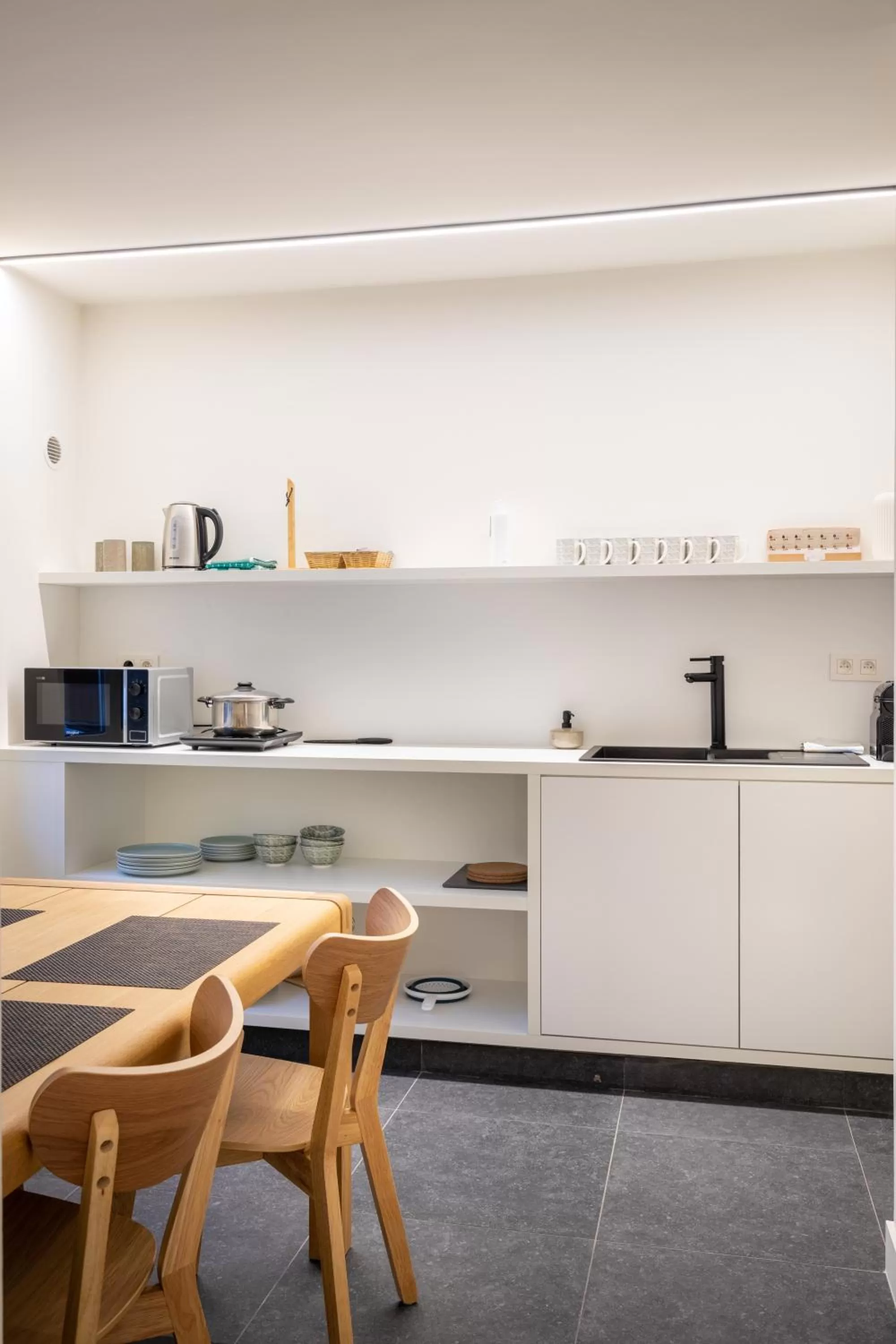 Kitchen or kitchenette in Hotel Augustyn Brugge