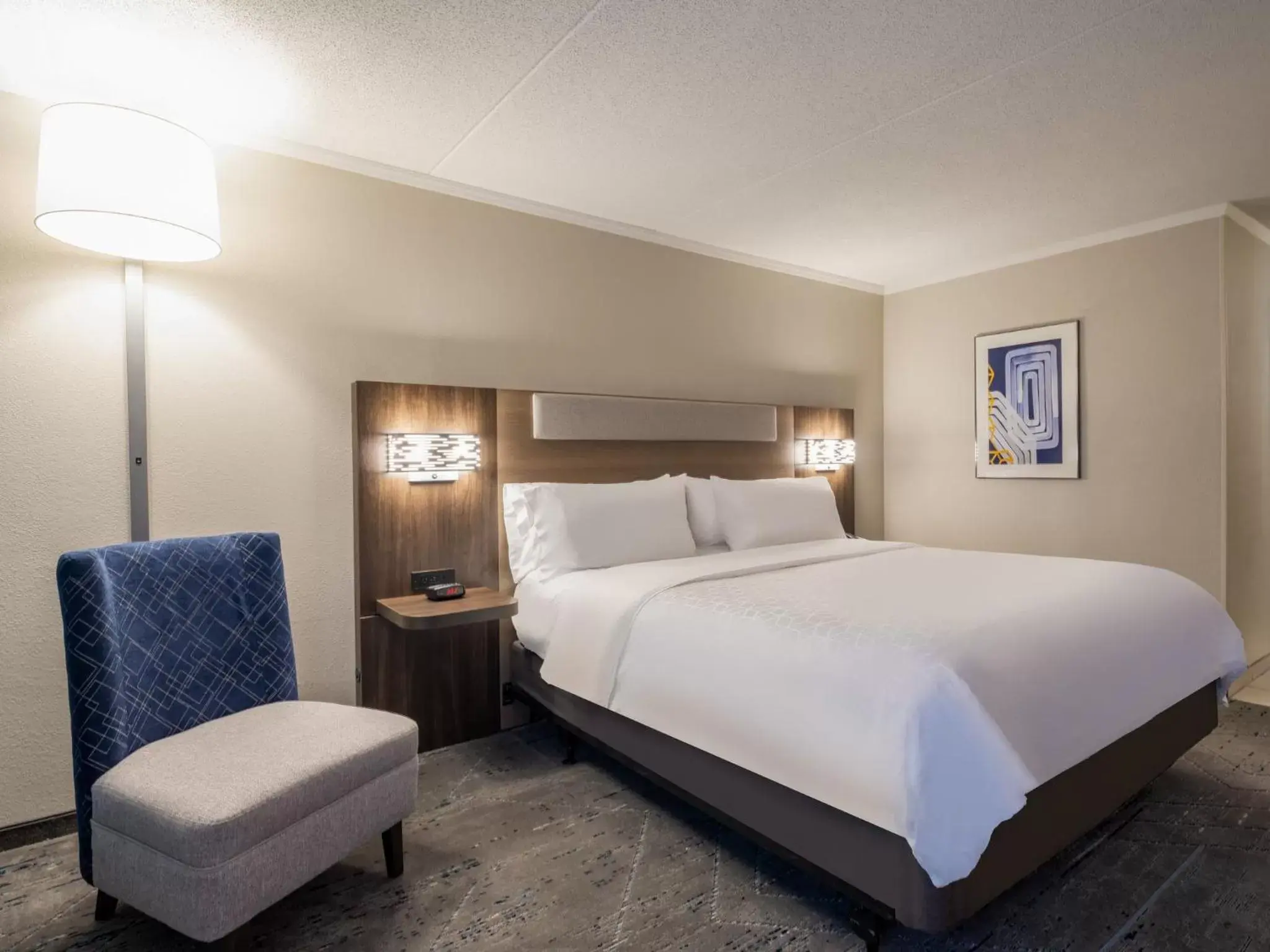Photo of the whole room, Bed in Holiday Inn Express & Suites Greensboro - I-40 atWendover, an IHG Hotel