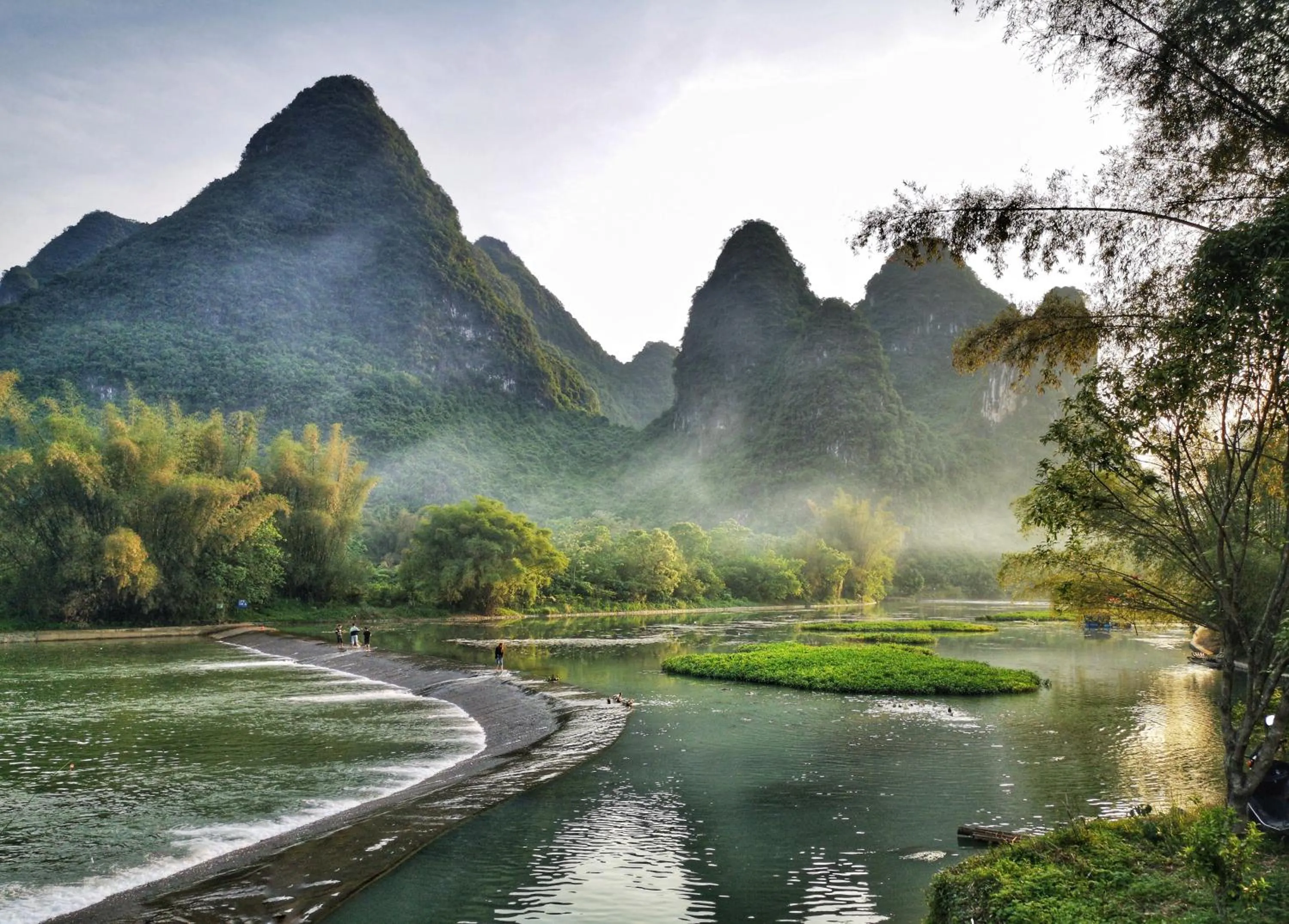 Day in Moondance Boutique Resort