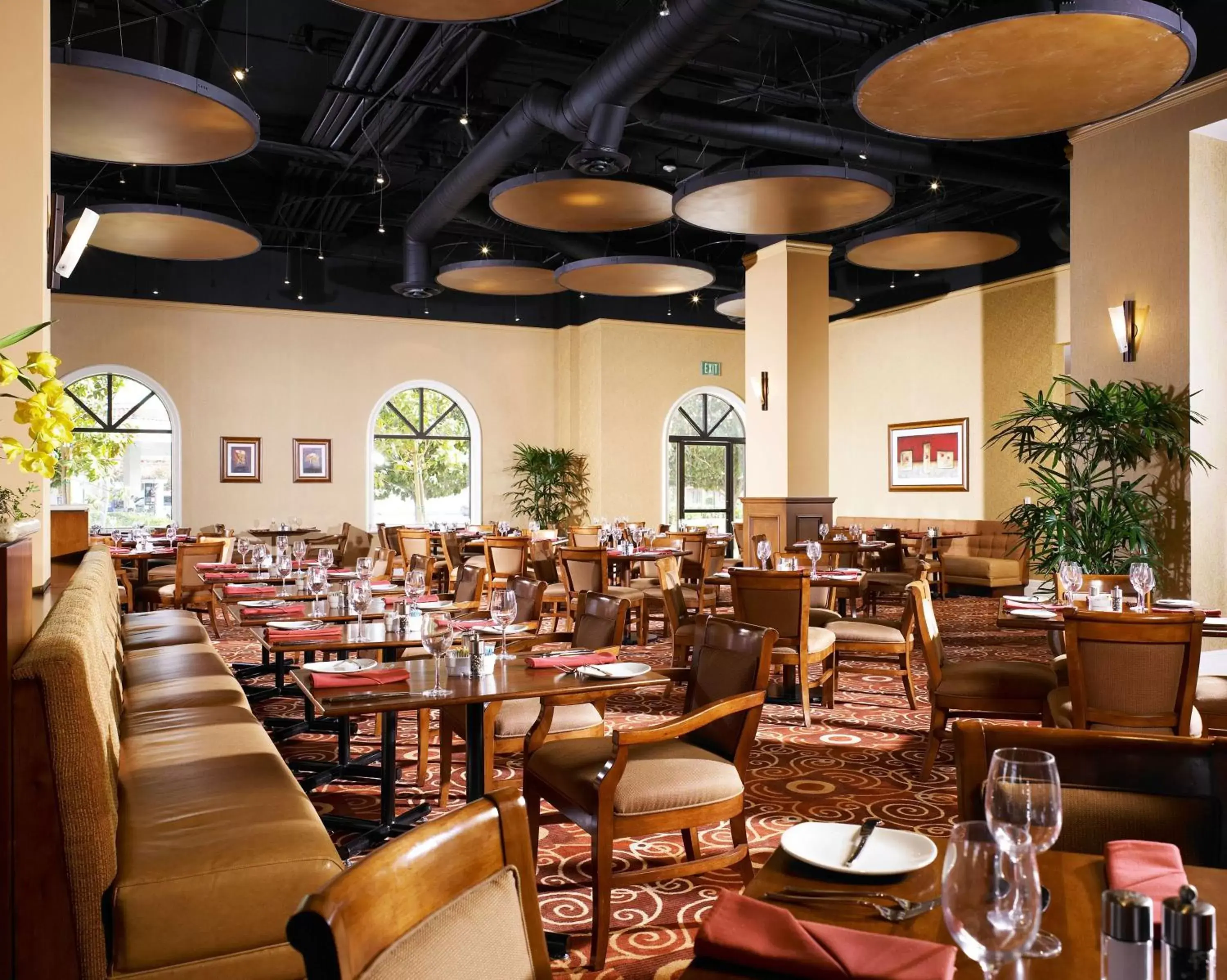 Restaurant/Places to Eat in DoubleTree Suites By Hilton Anaheim Resort/Convention Center