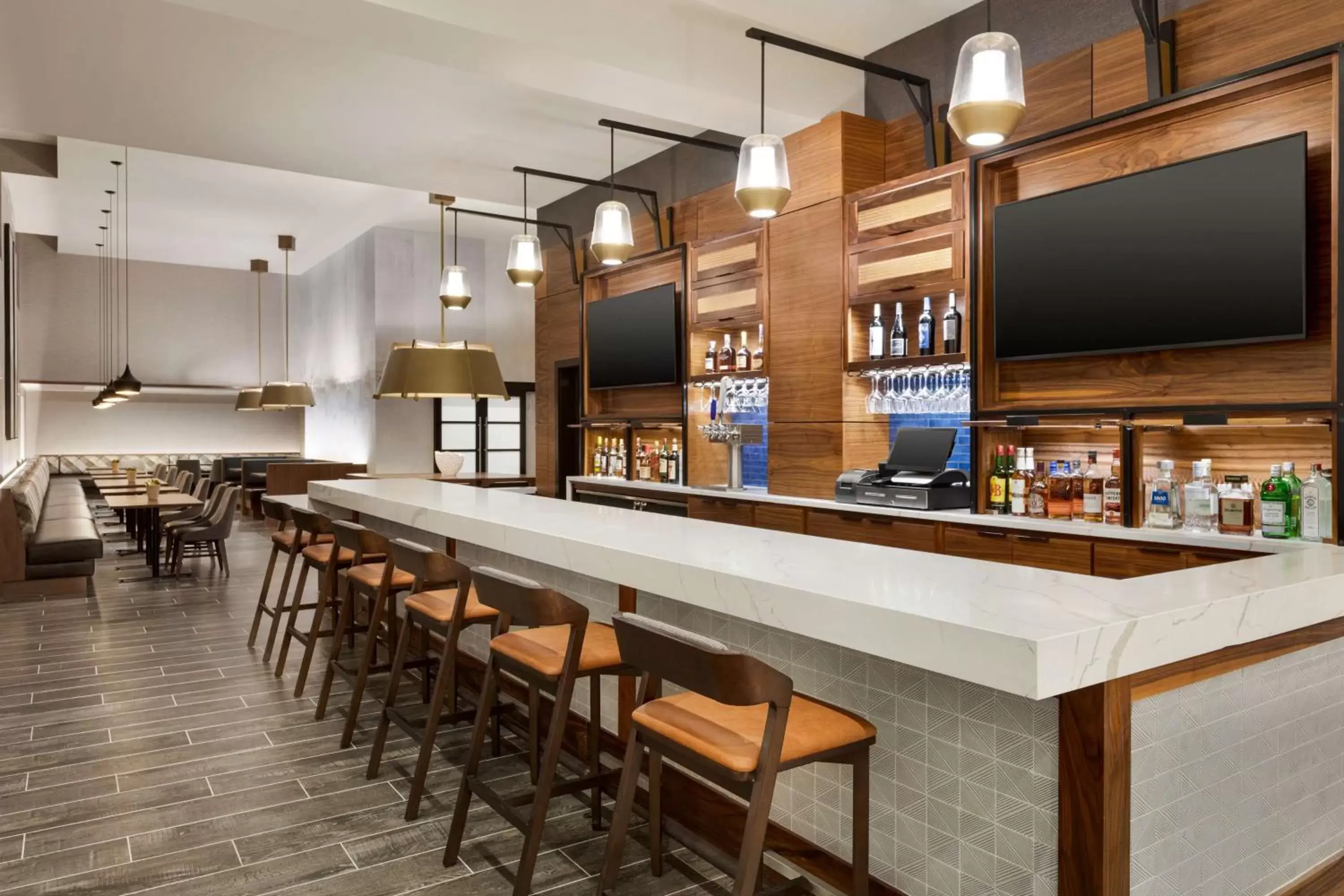 Lounge or bar, Lounge/Bar in Doubletree By Hilton Columbus Dublin