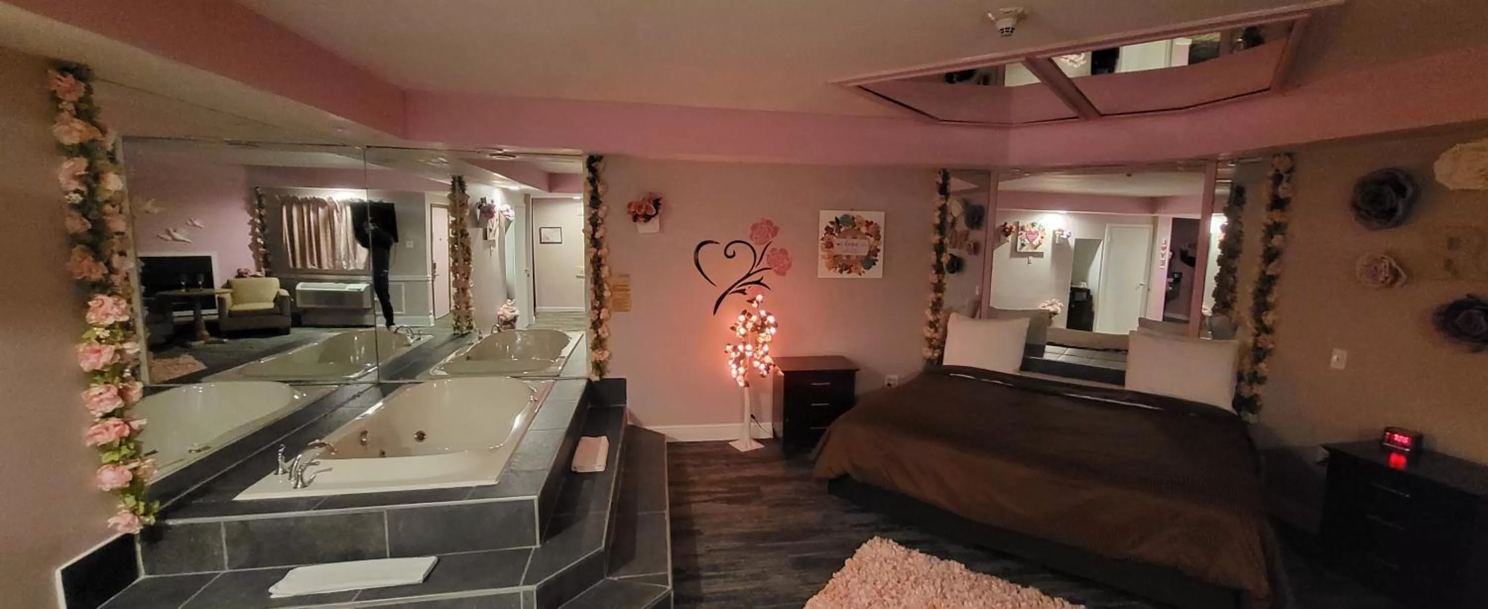 Photo of the whole room, Bed in Inn of the Dove - Romantic Luxury Suites with Jacuzzi & Seasonal Fireplace at Harrisburg-Hershey-Philadelphia, PA