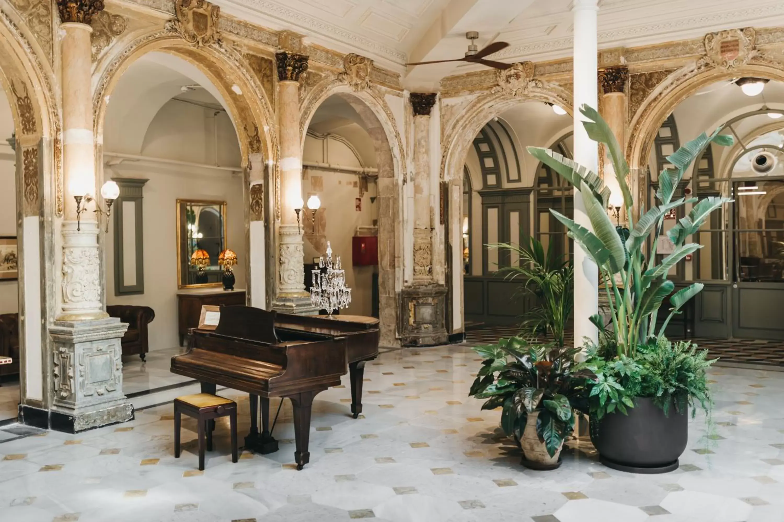 Lobby or reception in Oriente Atiram Hotel Lobby or reception in Oriente Atiram Hotel