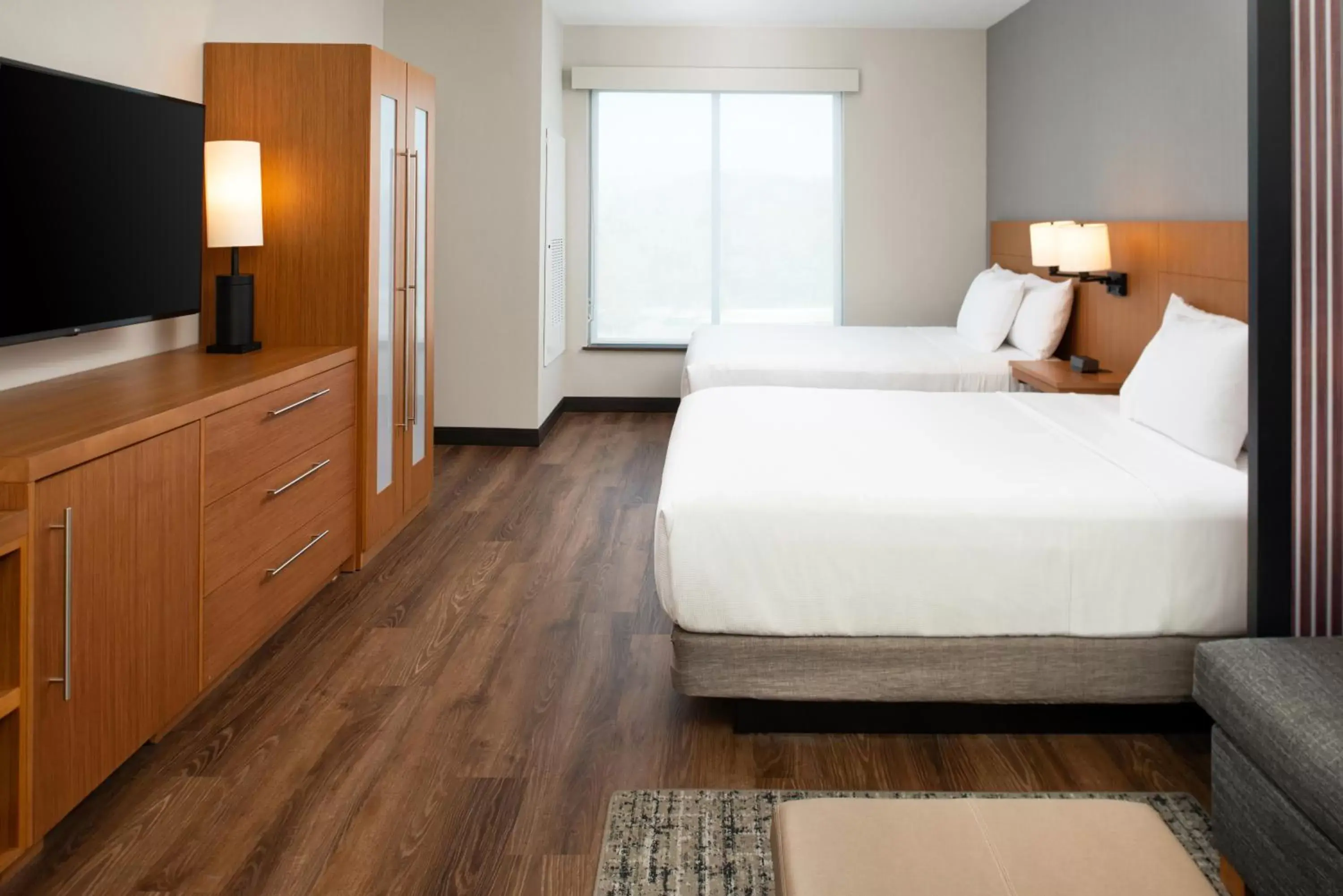 Photo of the whole room, Bed in Hyatt Place Dallas/Rockwall