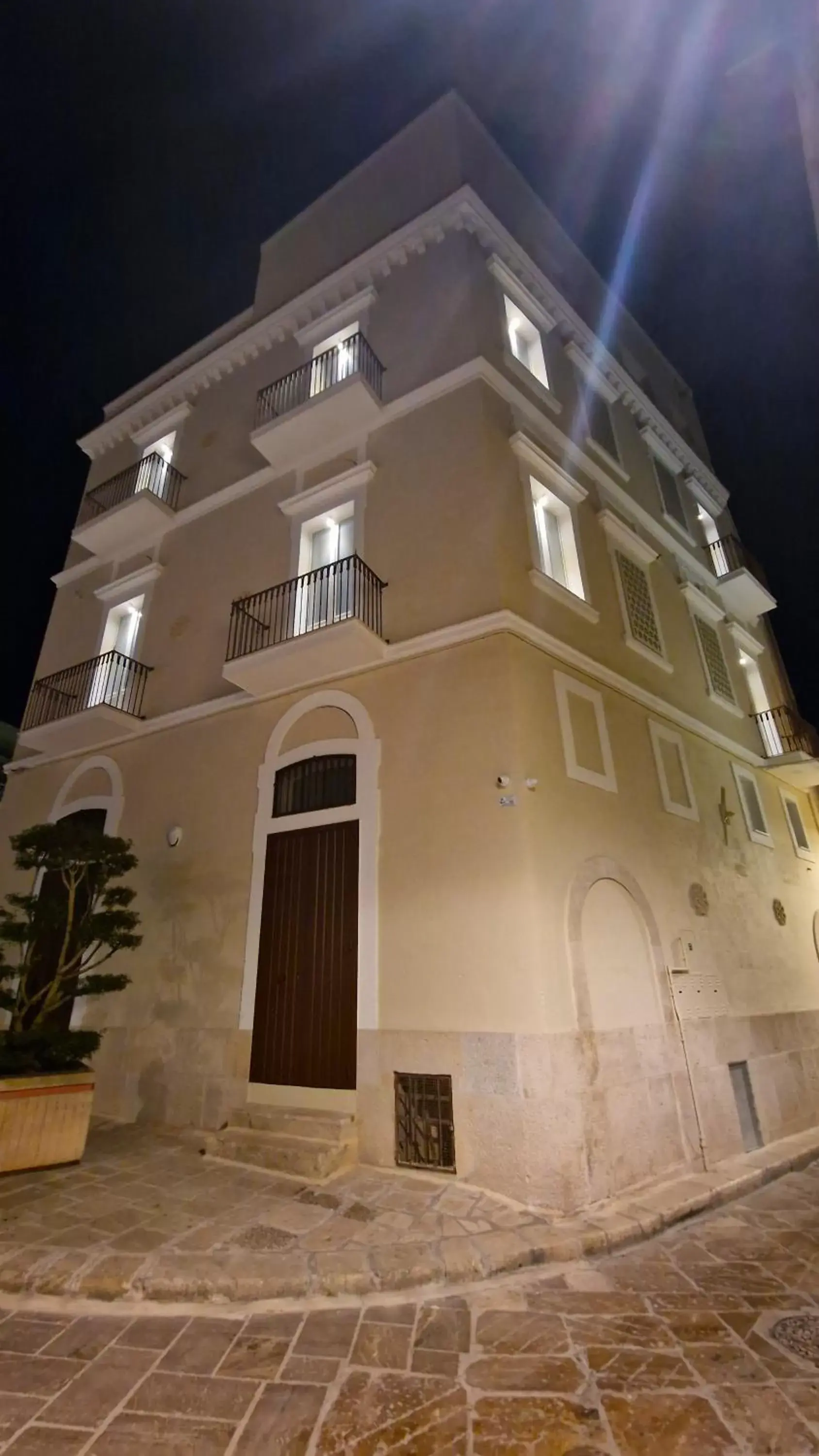 Property Building in Palazzo Fontana