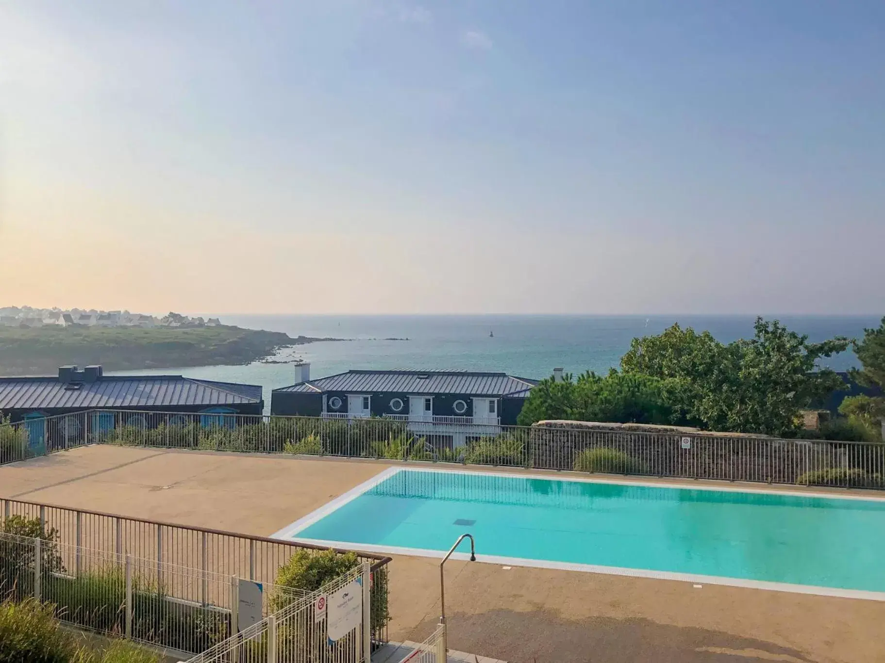 Pool view, Swimming Pool in Lagrange Vacances - Les Terrasses de l'Océan