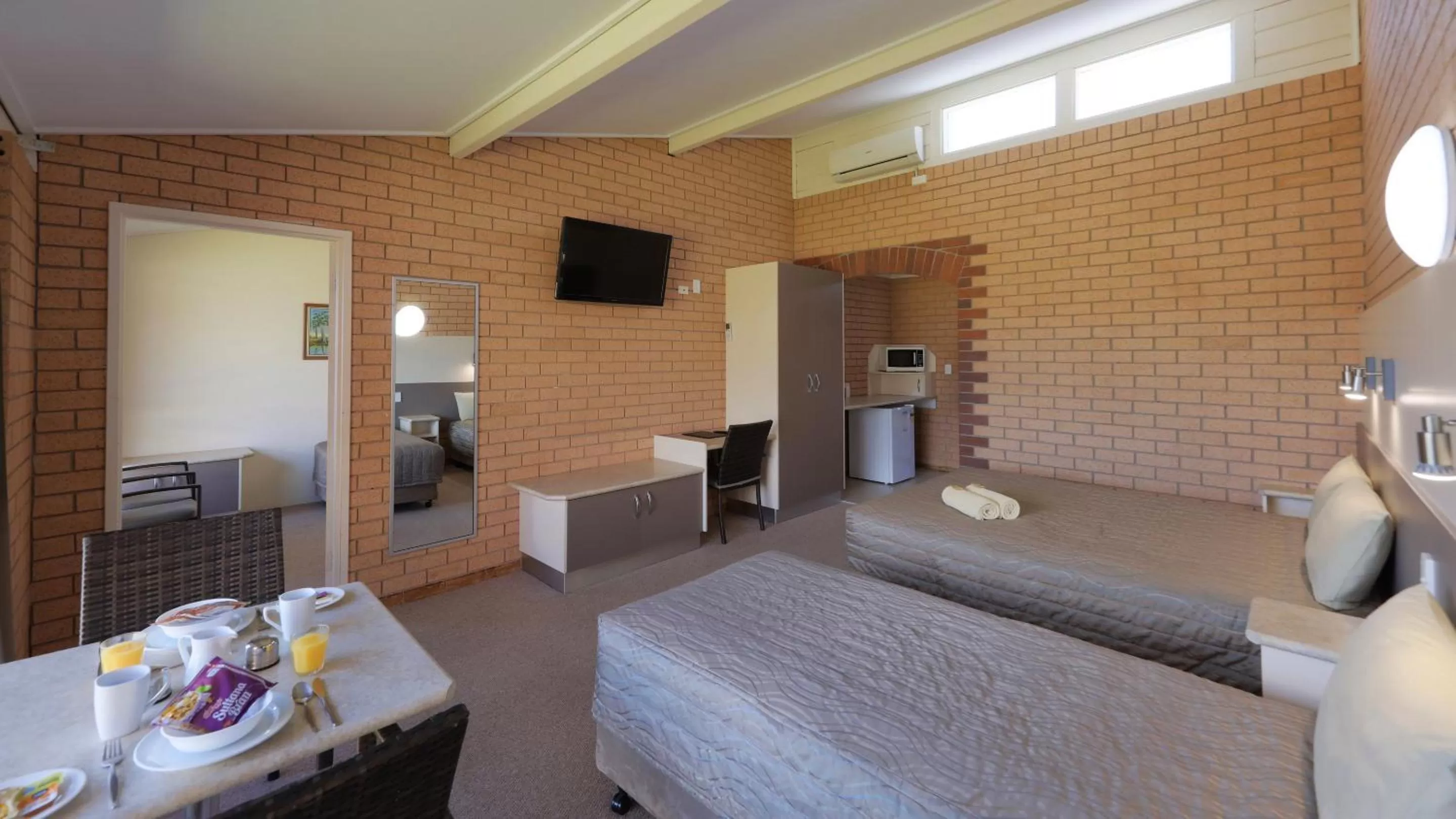 Family Suite - 1 in Tenterfield Motor Inn