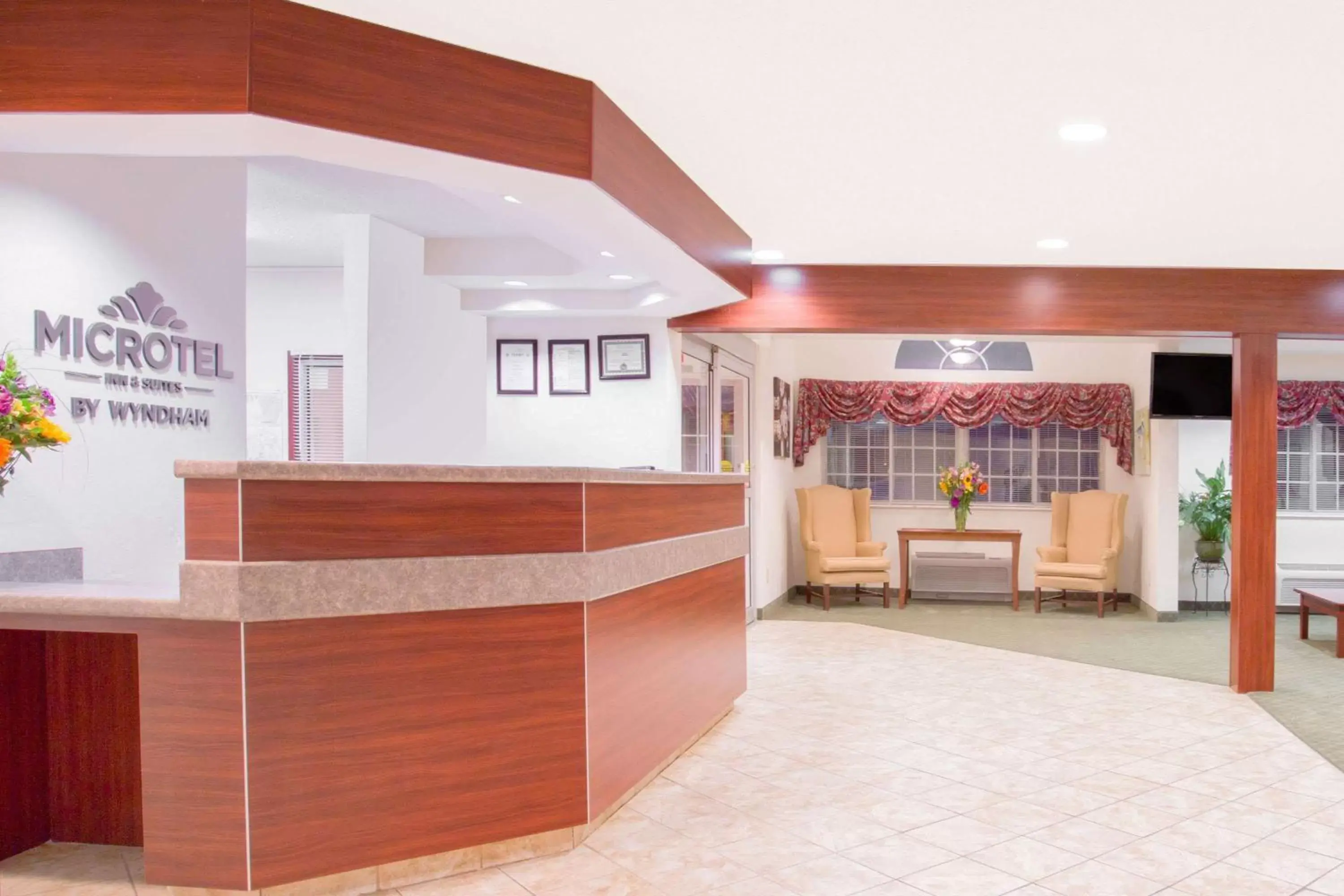 Lobby or reception in Microtel Inn and Suites Gassaway Lobby or reception in Microtel Inn and Suites Gassaway