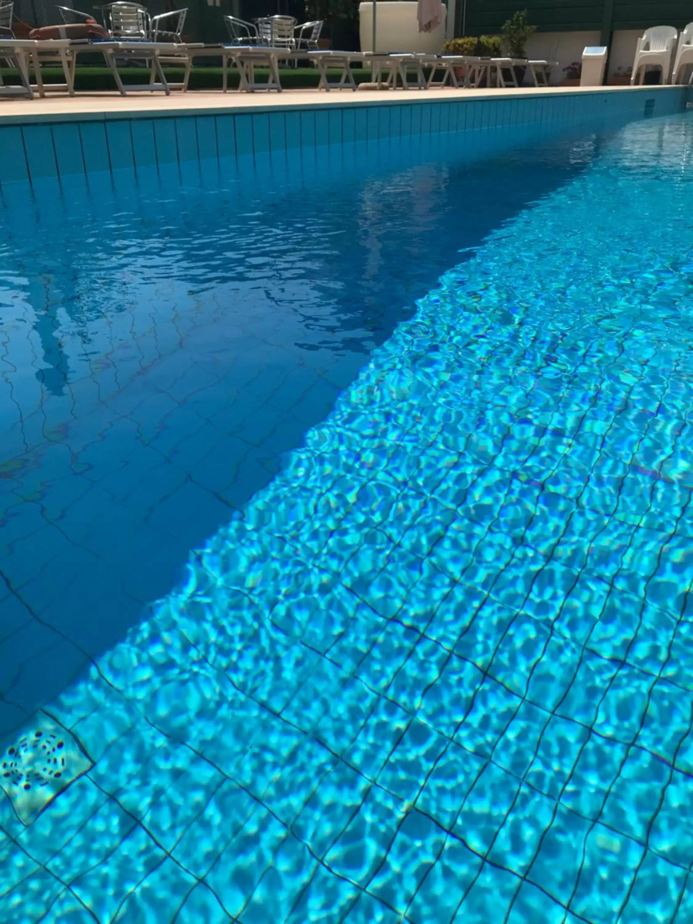 Swimming Pool in Hotel Apogeo