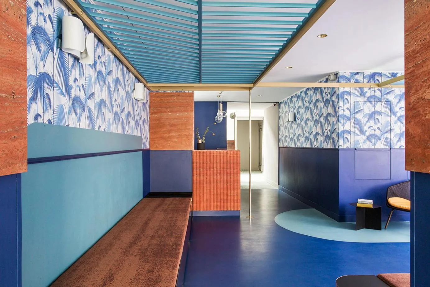 Lobby or reception in Hôtel les Cigales