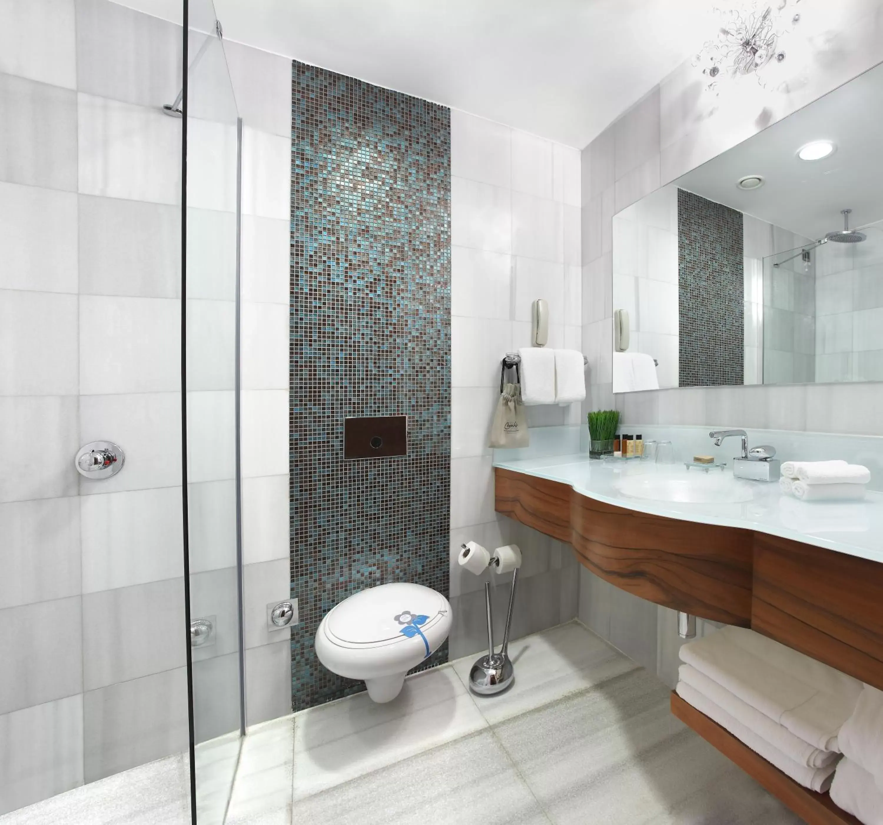 Bathroom in Biz Cevahir Hotel Sultanahmet