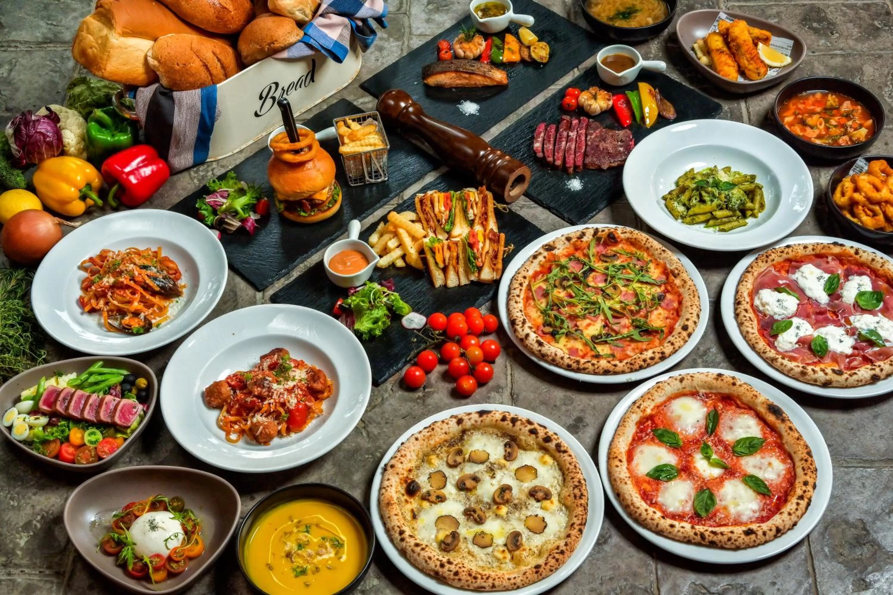 Food and drinks in Thavorn Palm Beach Resort Phuket