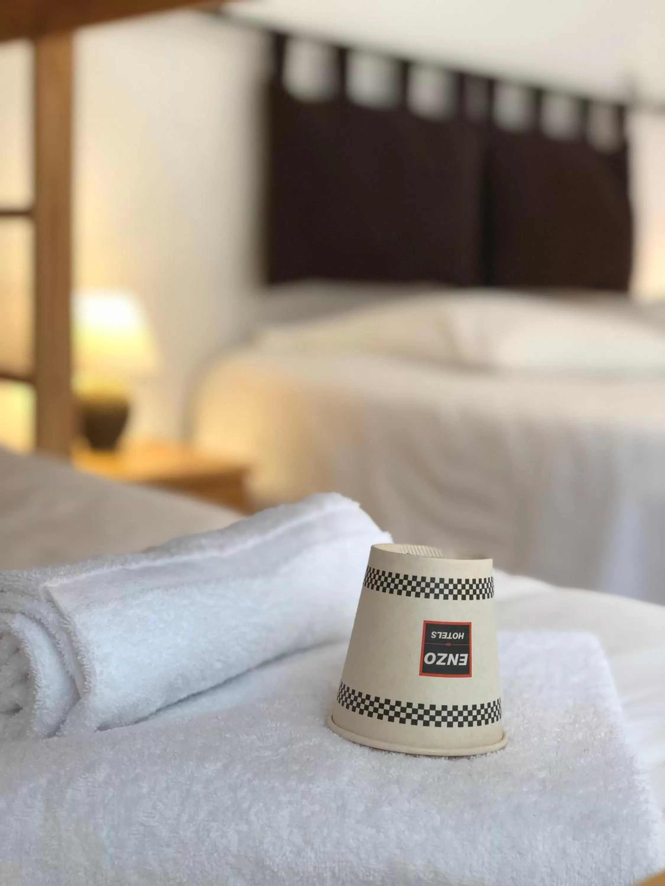 Bedroom, Bed in Enzo Hotels Neufchâteau by Kyriad Direct