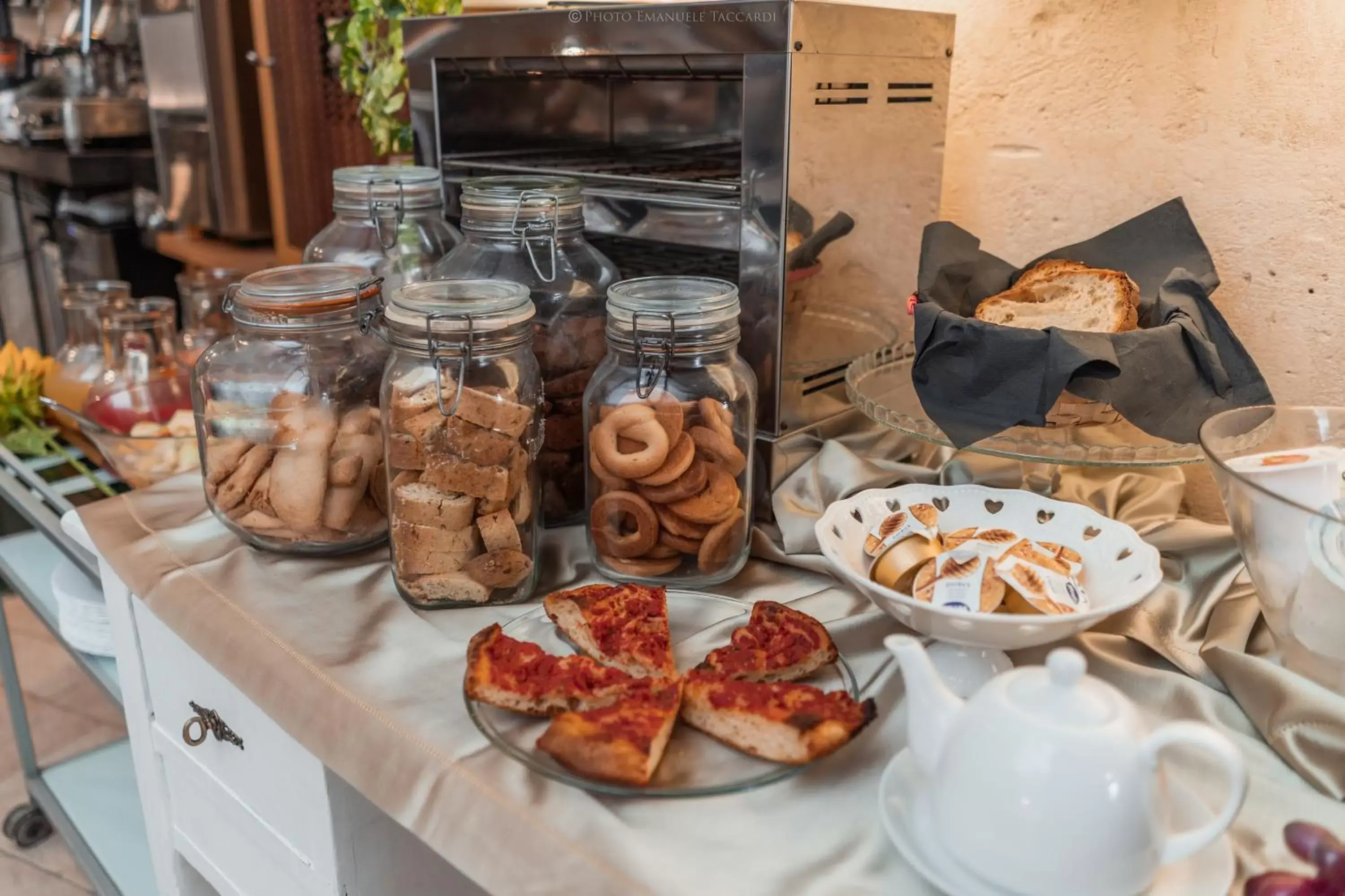 Breakfast, Food in Residence San Pietro Barisano