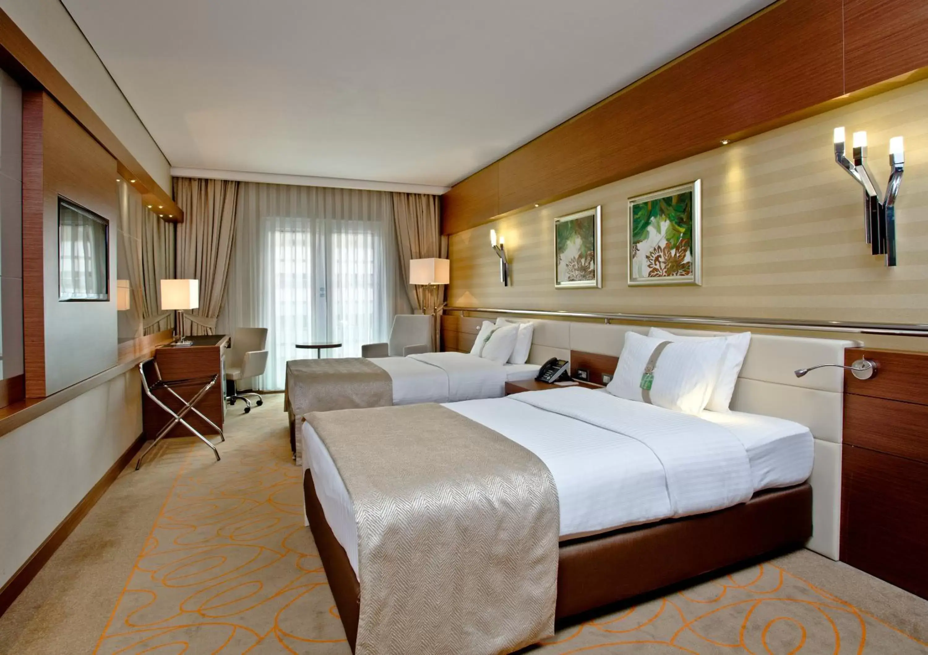 Photo of the whole room, Bed in Holiday Inn Ankara-Kavaklidere, an IHG Hotel