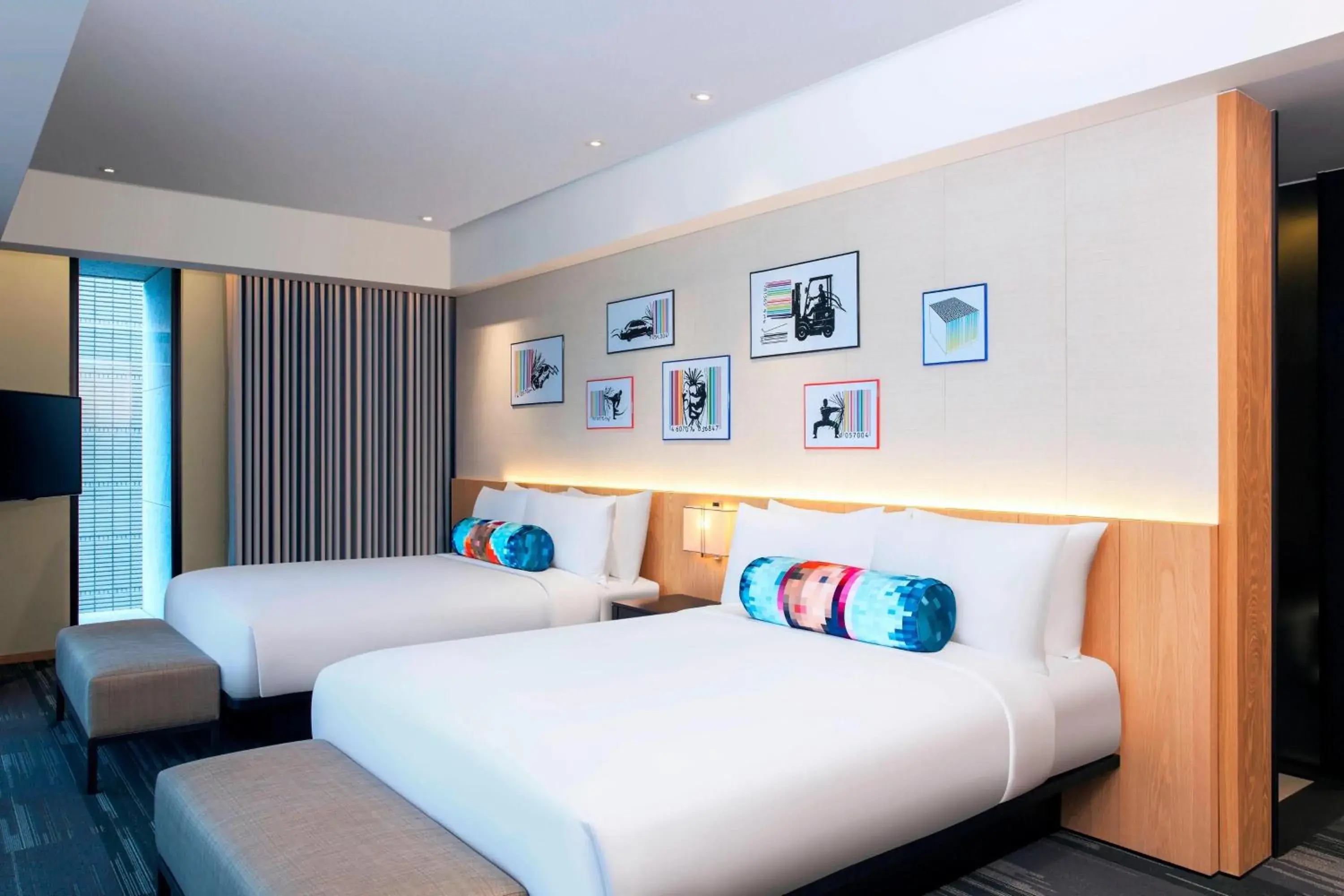 Photo of the whole room, Bed in Aloft Taipei Zhongshan