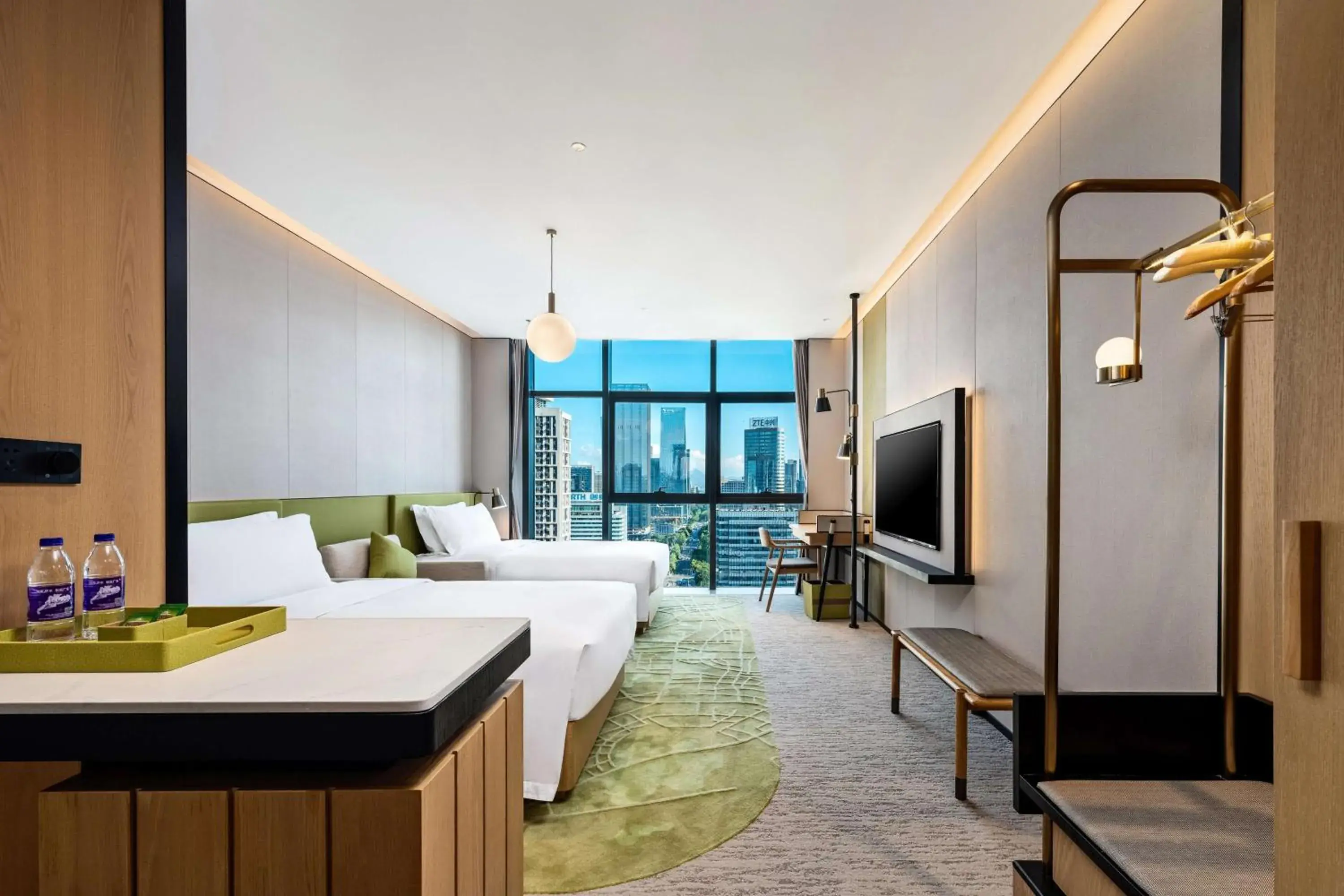 Bedroom in Hilton Garden Inn Shenzhen Nanshan Science & Technology Park