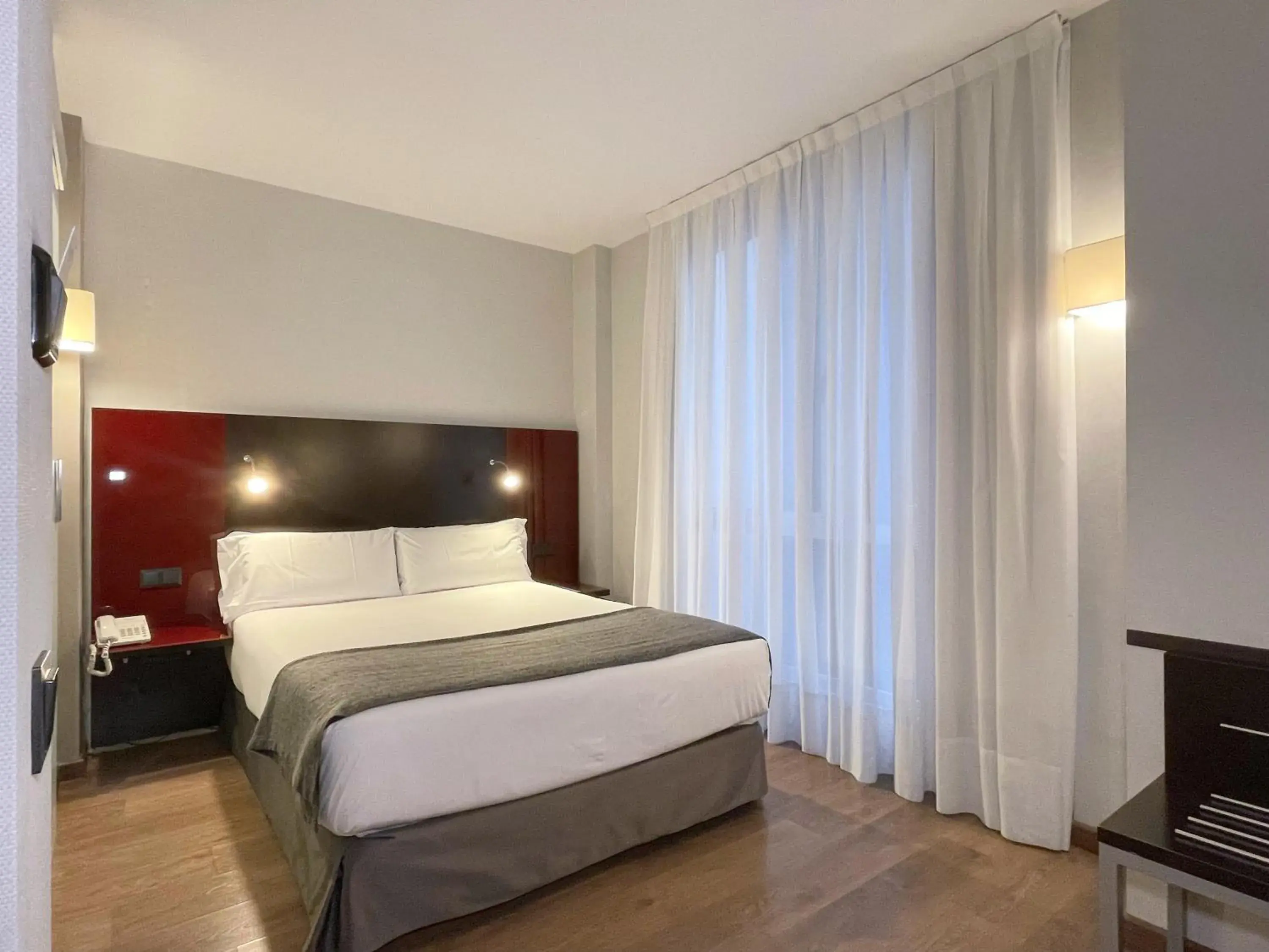 Bedroom, Bed in Sm Hotel Sant Antoni