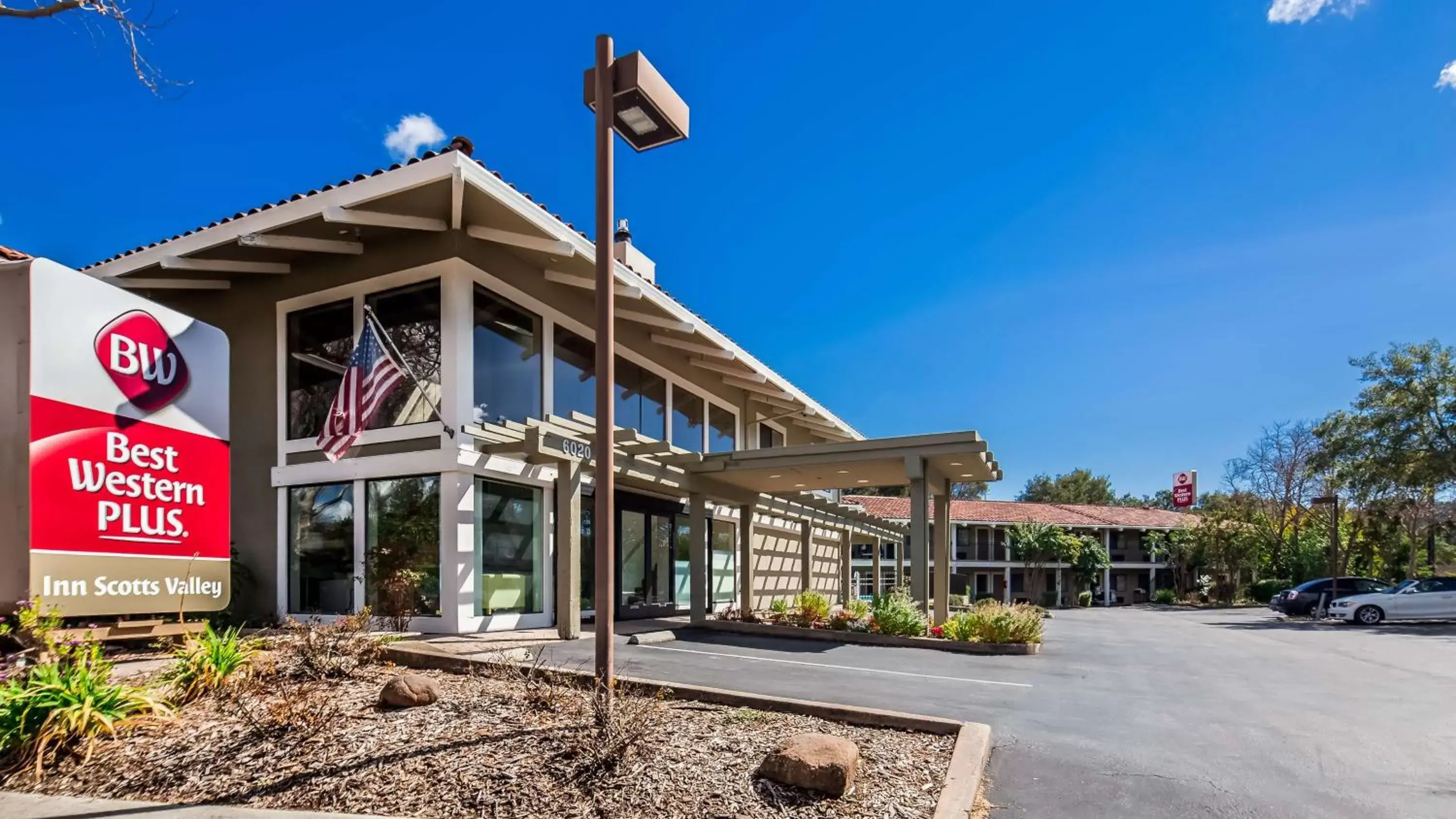 Property Building in Best Western Plus Inn Scotts Valley