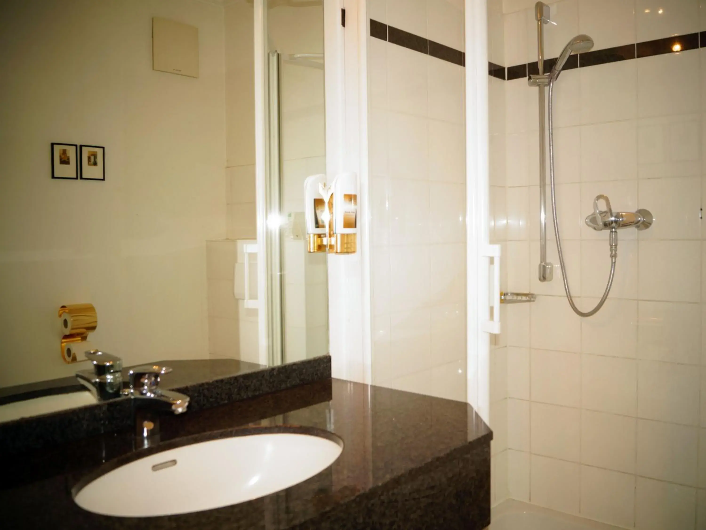 Single Room in Entrée Groß Borstel Garni Hotel Single Room in Entrée Groß Borstel Garni Hotel