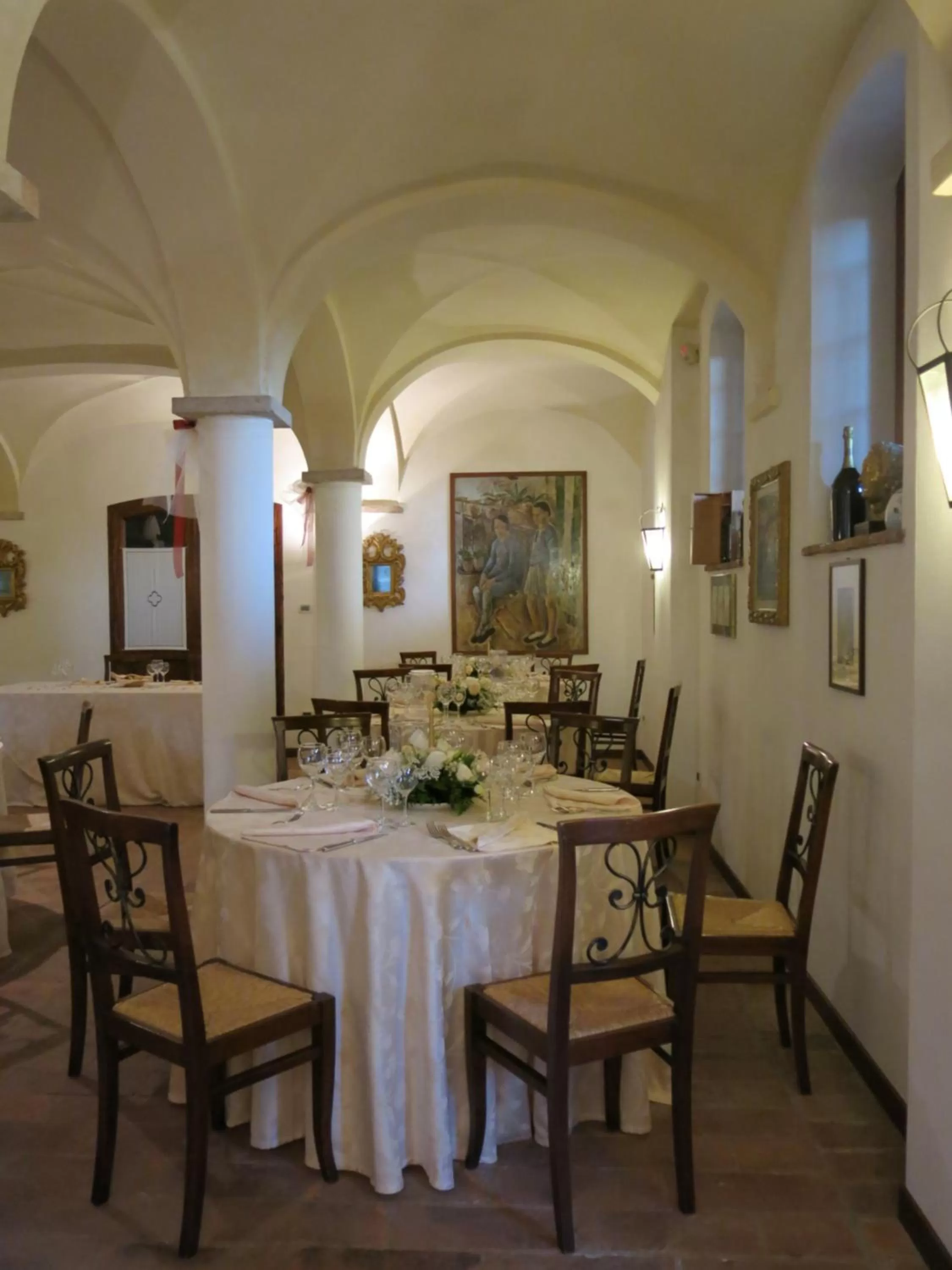 Restaurant/places to eat in Villa Schiavi