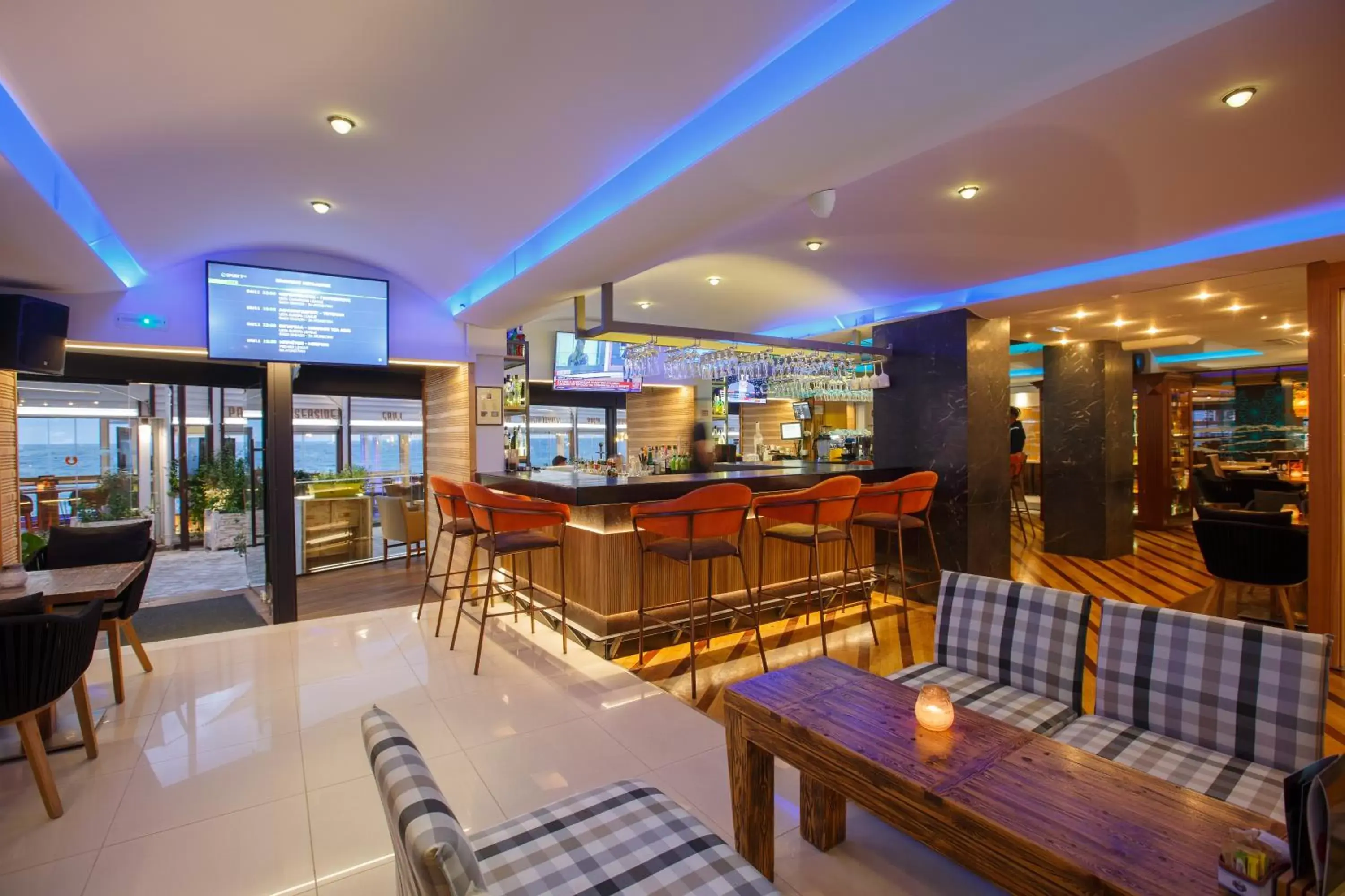 Lounge or bar, Restaurant/Places to Eat in Palmera Beach Hotel & Spa - Adults Only