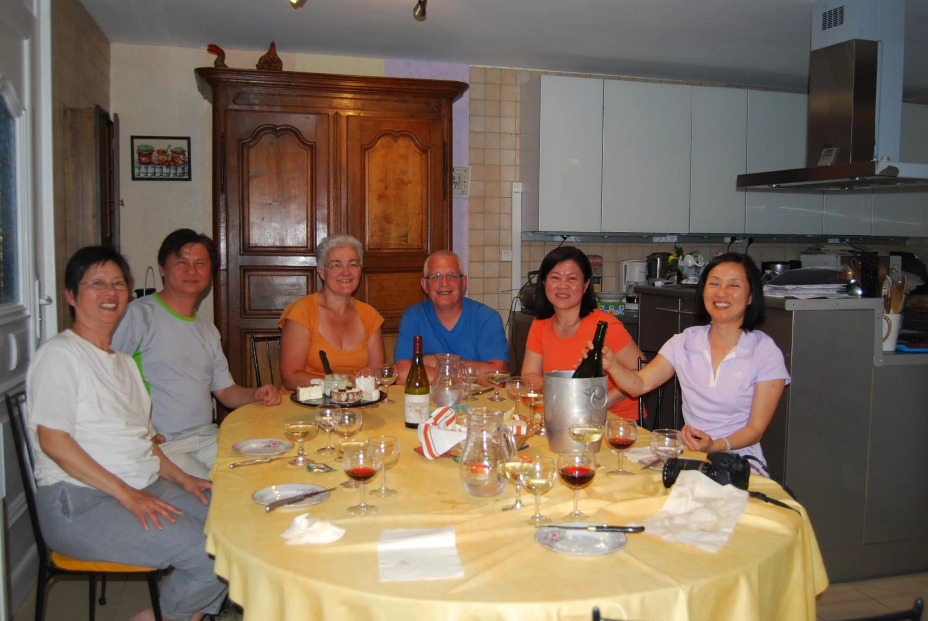 group of guests in La Coutrotte Becquine