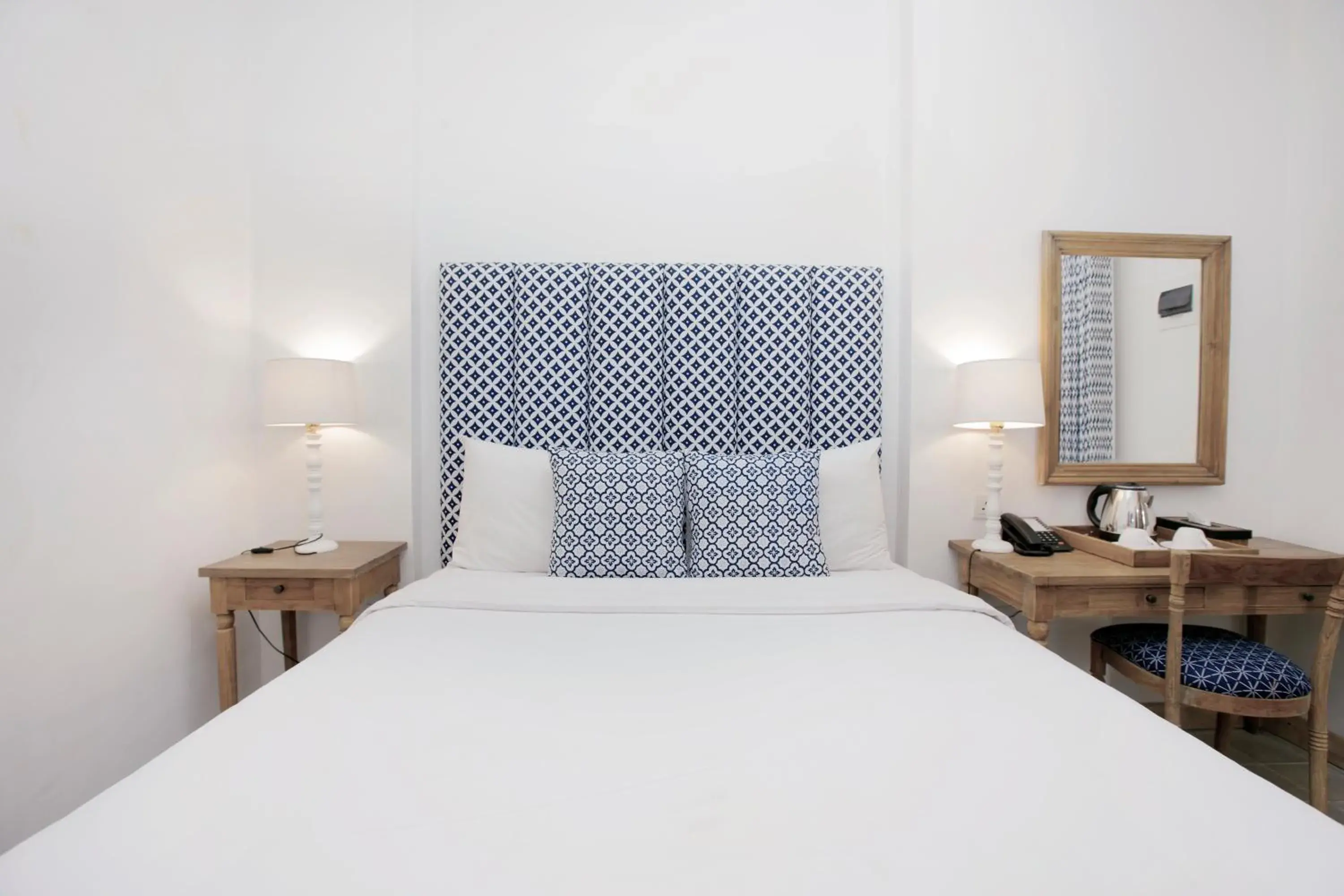 Superior Double Room Upper Floor in Adhisthana Hotel Yogyakarta Superior Double Room Upper Floor in Adhisthana Hotel Yogyakarta