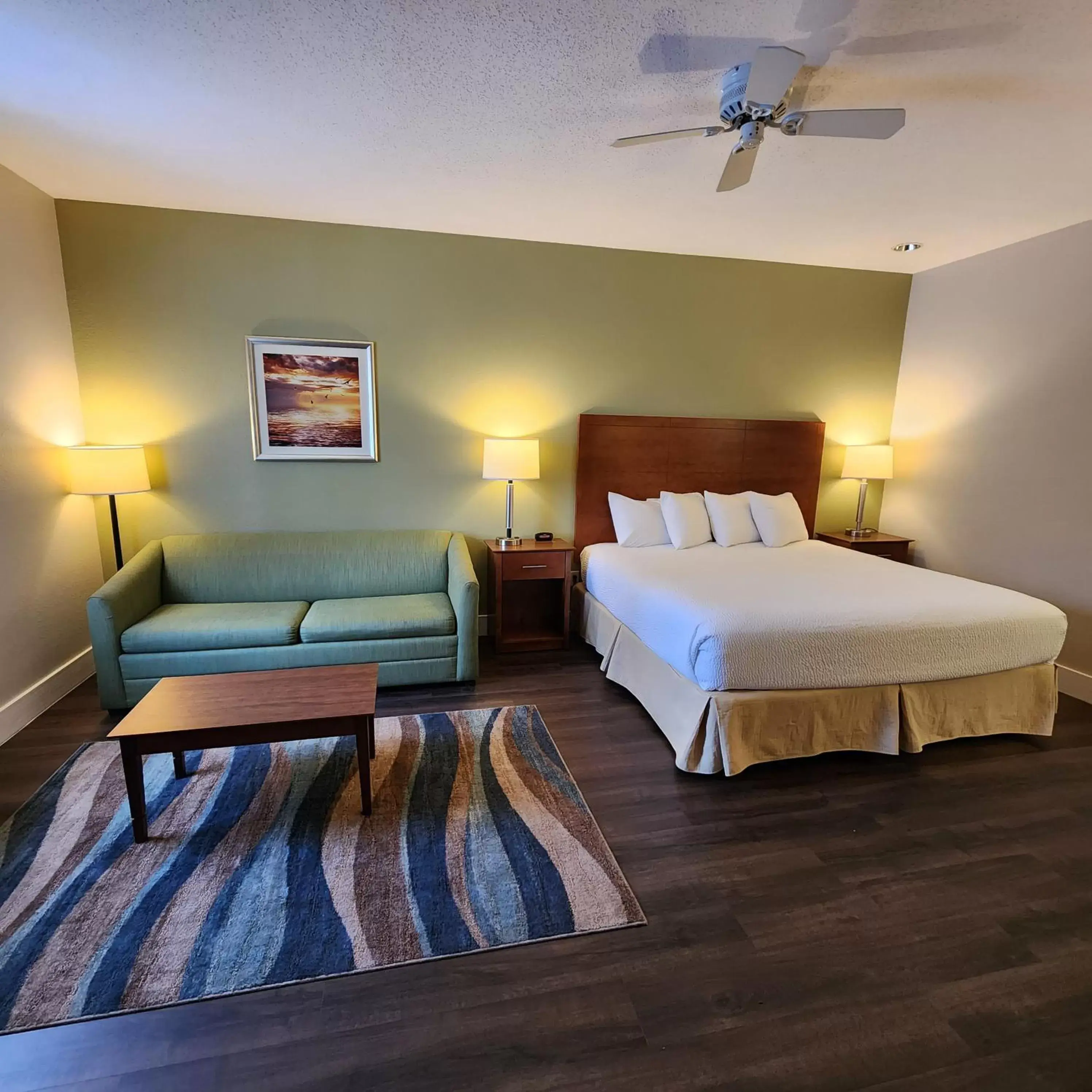 Photo of the whole room, Bed in Baymont by Wyndham Mackinaw City