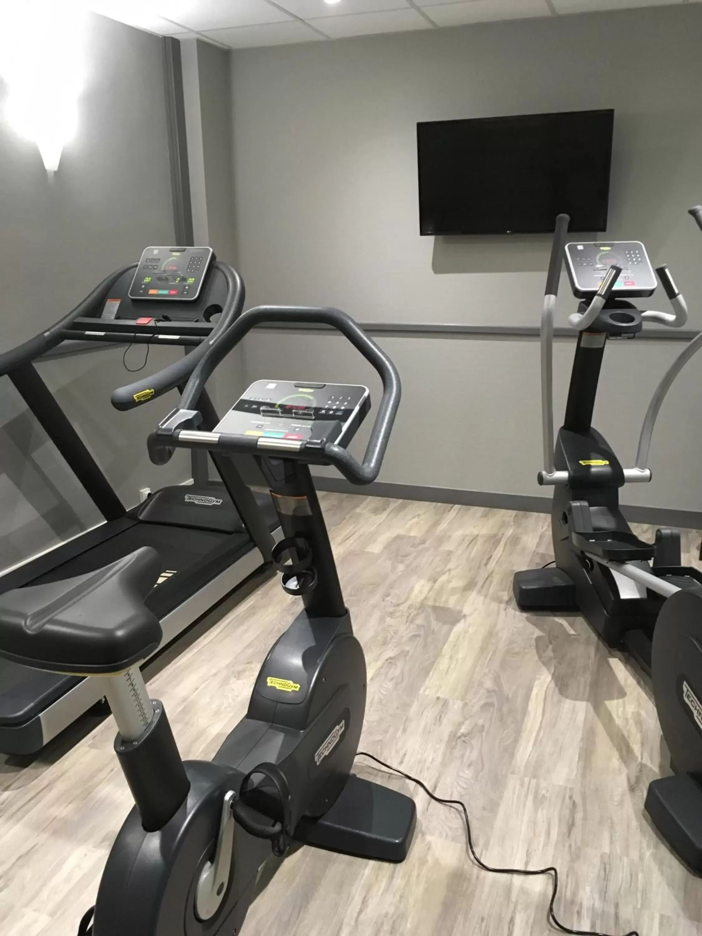 Fitness centre/facilities, Fitness Center/Facilities in The Originals City, Hôtel Le Boeuf Rouge, Limoges (Inter-Hotel)