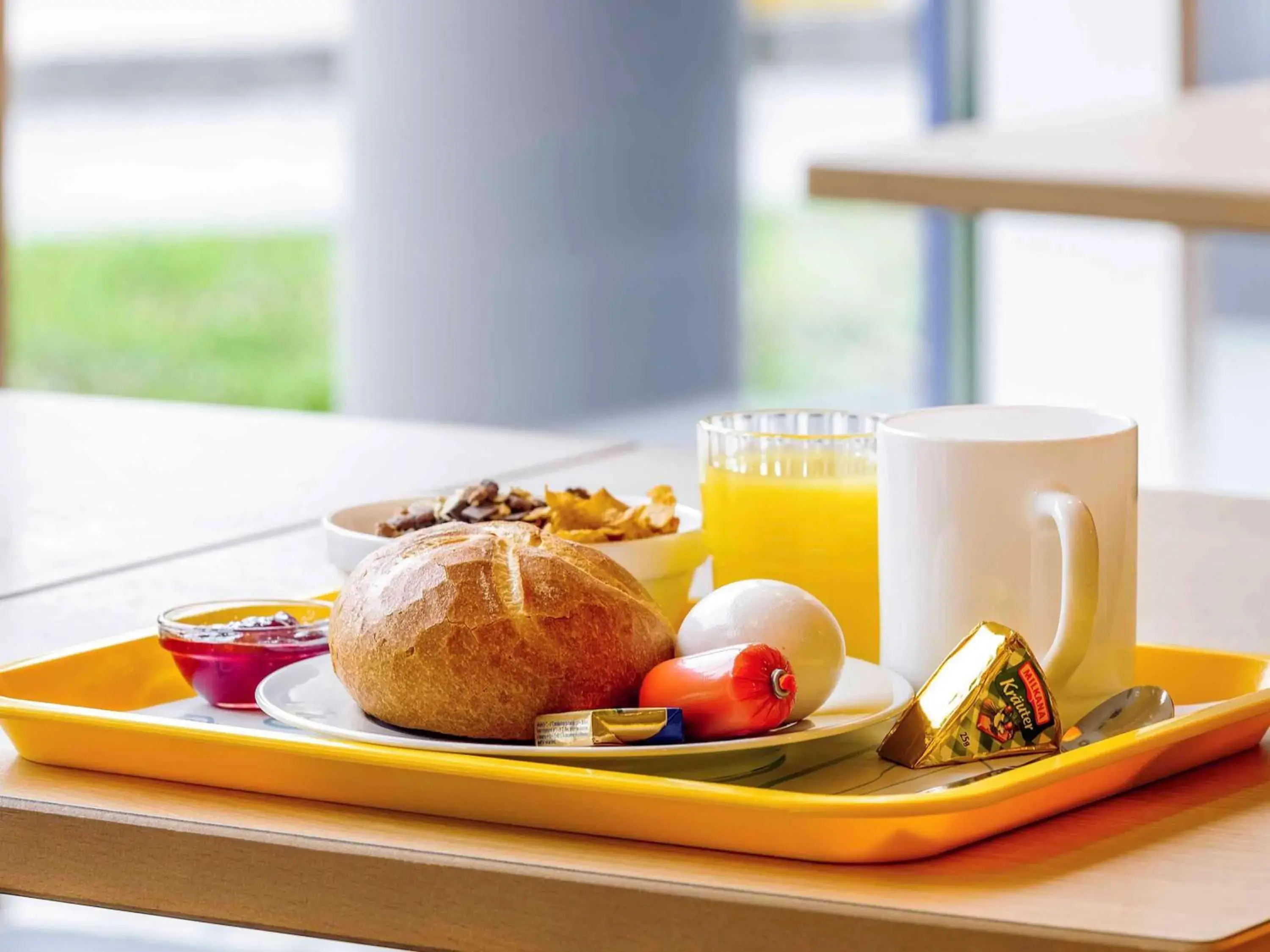 Restaurant/places to eat, Breakfast in Ibis Budget Orly Chevilly Tram 7