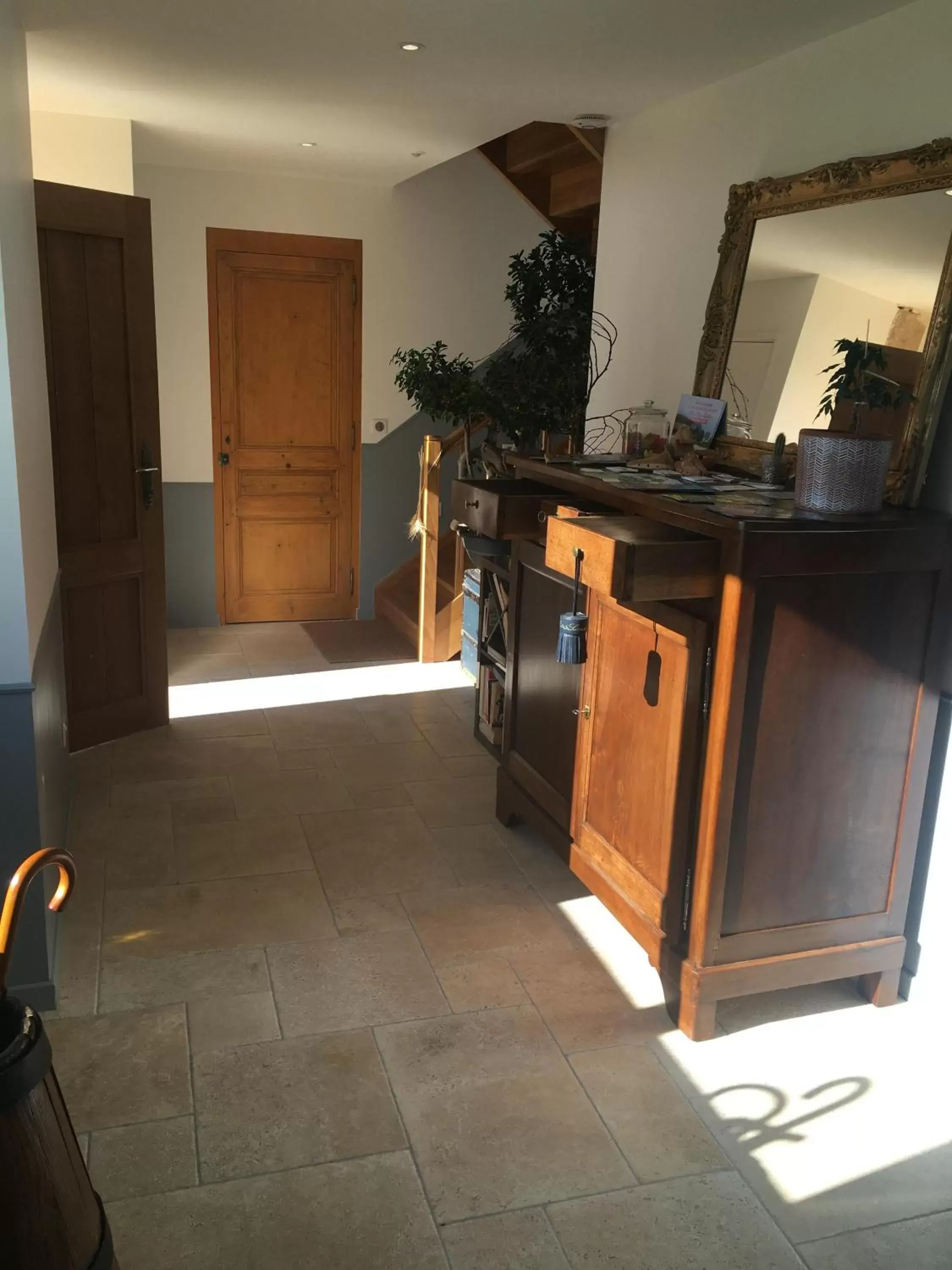 Lobby or reception in La Maison de Paul & Margaux Lobby or reception in La Maison de Paul & Margaux