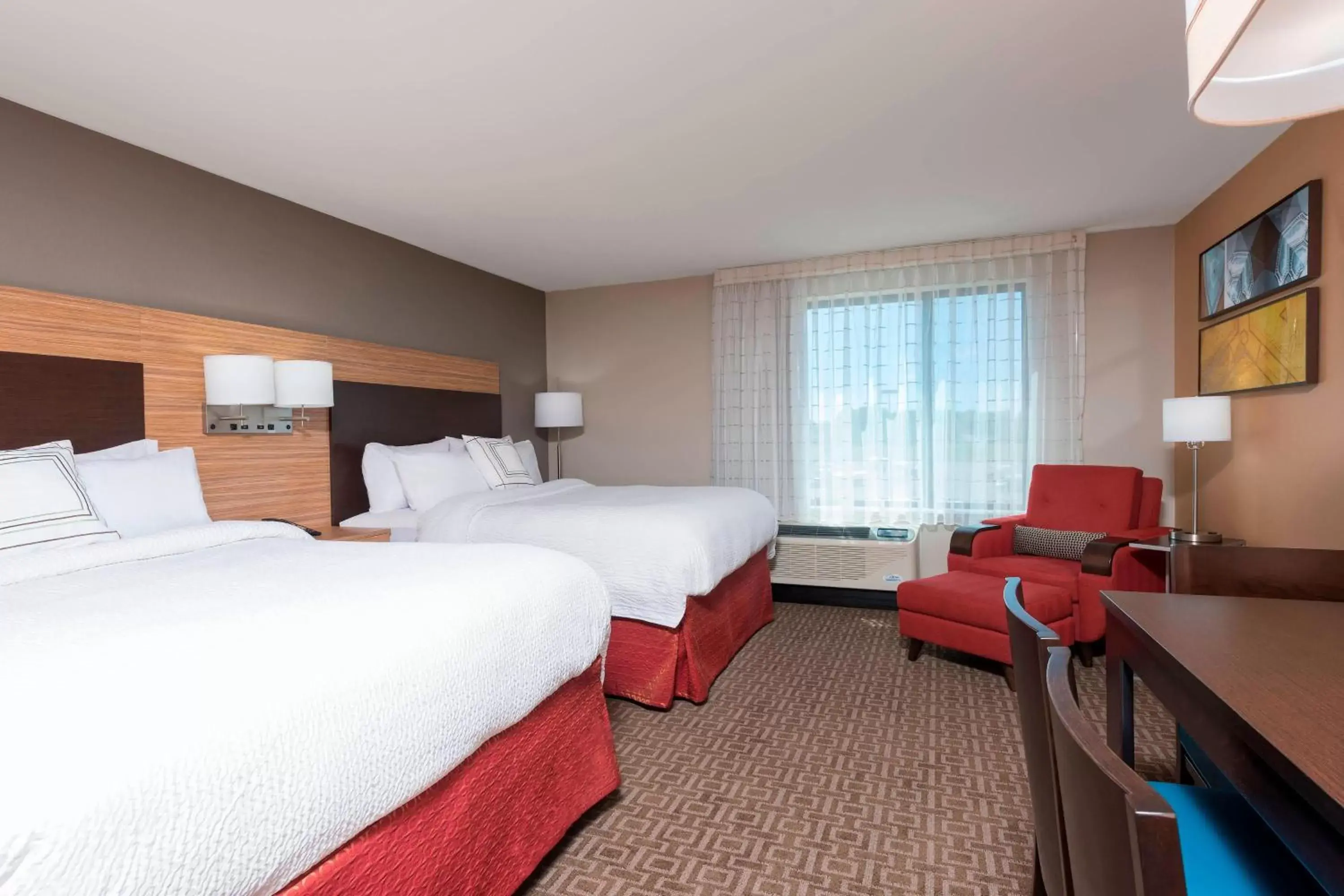 Bedroom in TownePlace Suites by Marriott Ontario-Mansfield