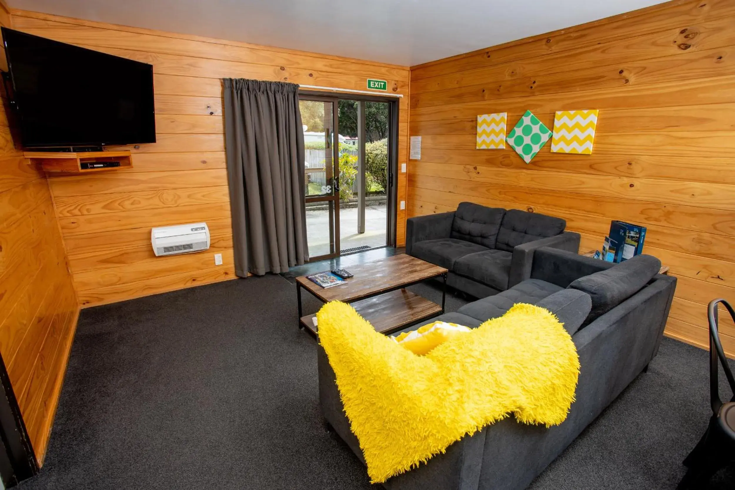 Living room, Seating Area in Wellington TOP 10 Holiday Park