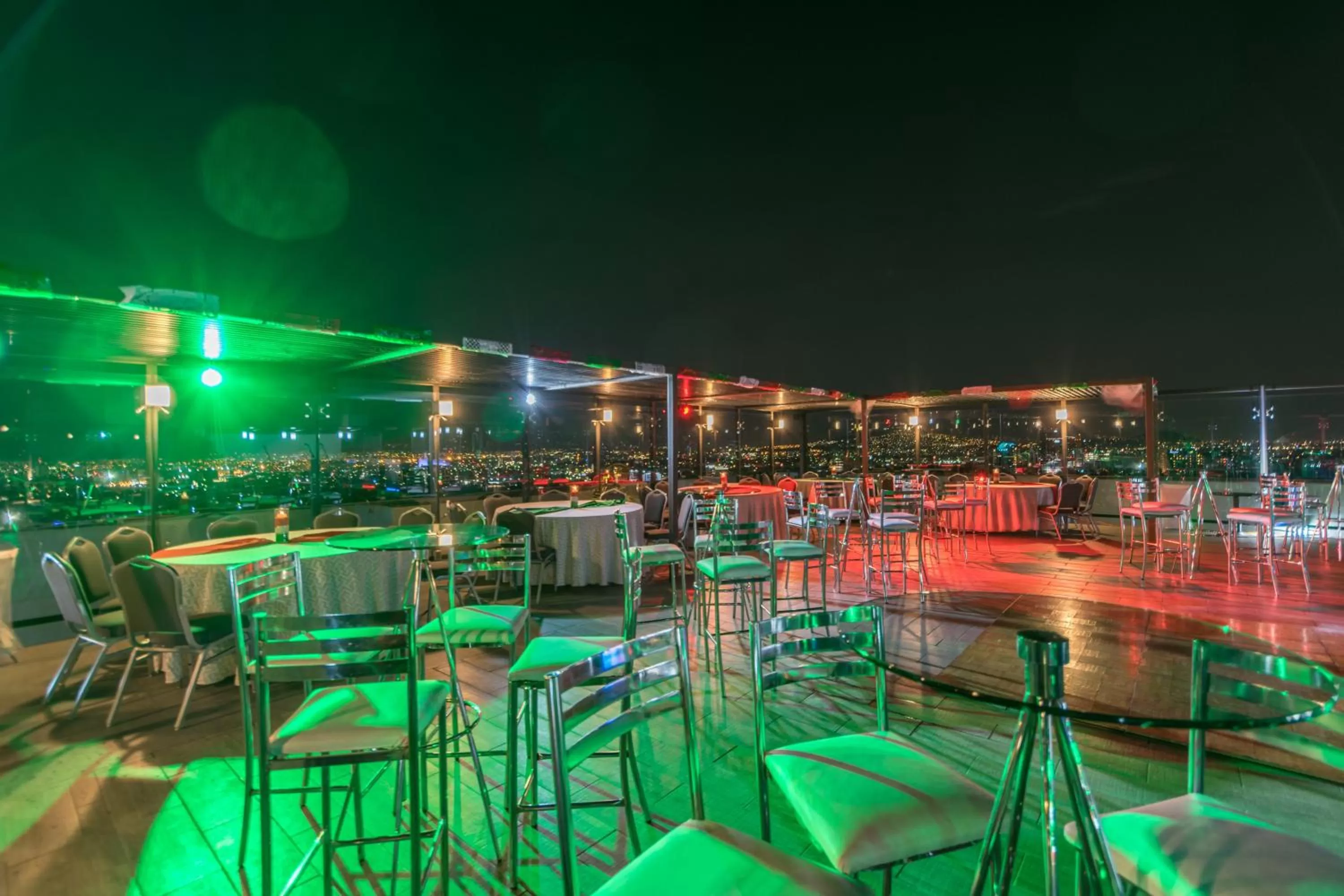 Meeting/conference room in Holiday Inn Guadalajara Select by IHG