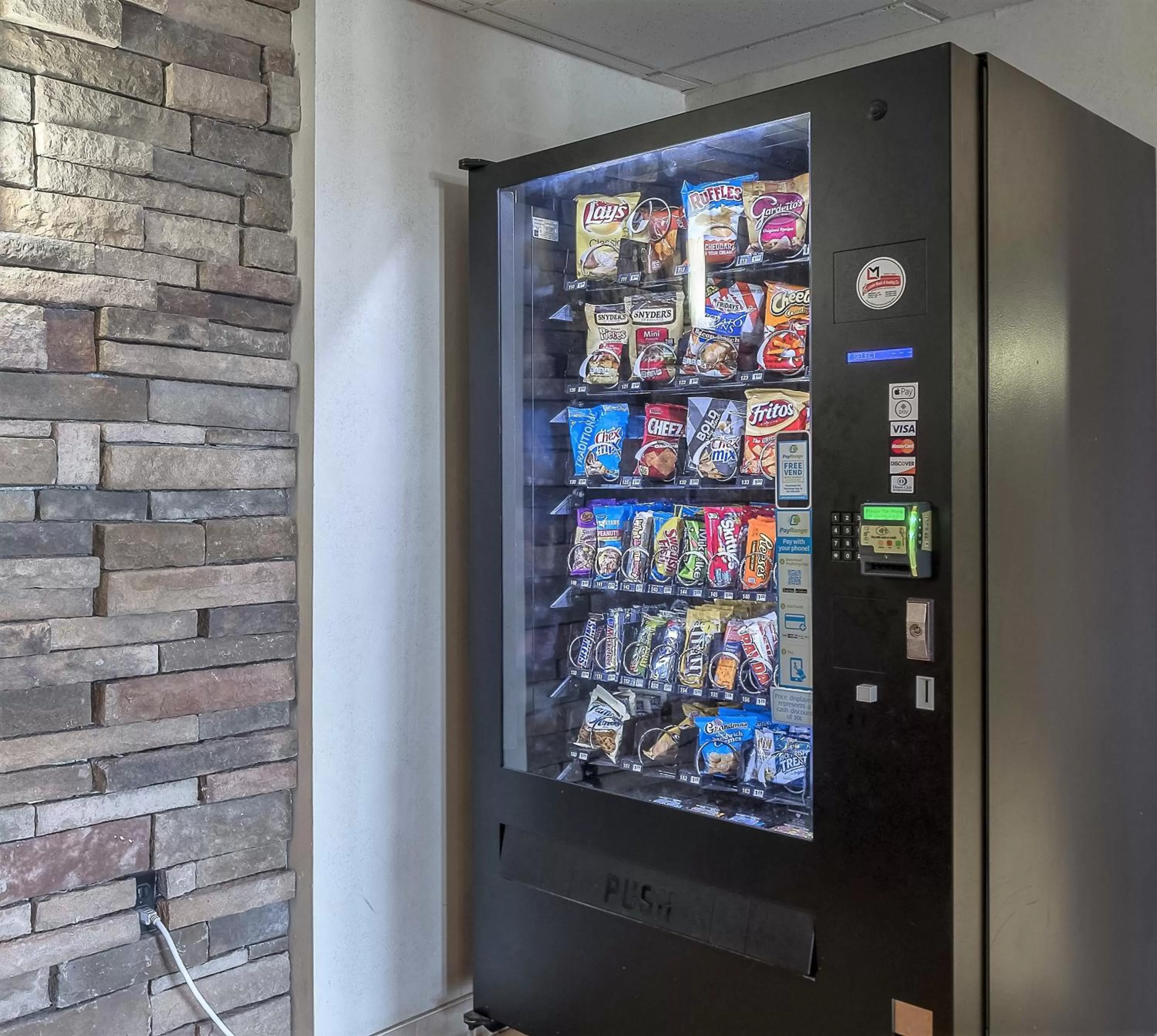 Other, Supermarket/Shops in Red Roof Inn & Suites Cleveland - Elyria