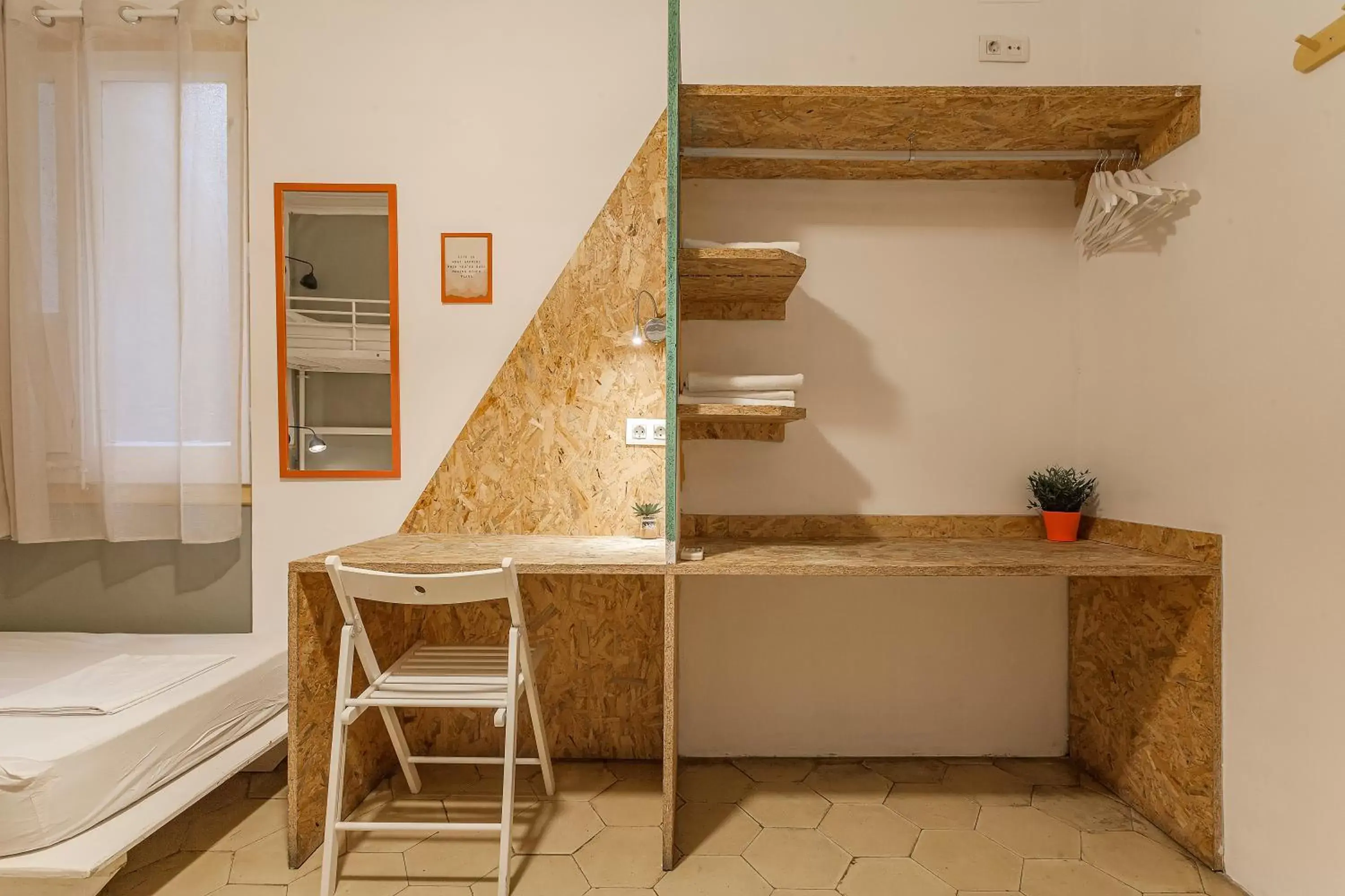 wardrobe, Bed in Bird House wardrobe, Bed in Bird House