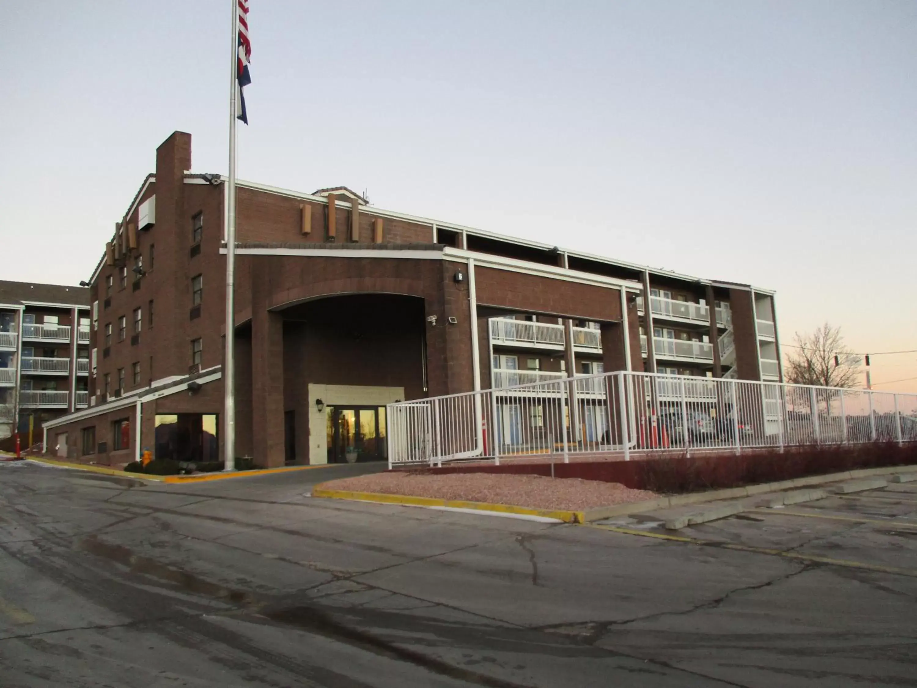 Property Building in Studio 6 Colorado Springs, Colorado - Air Force Academy