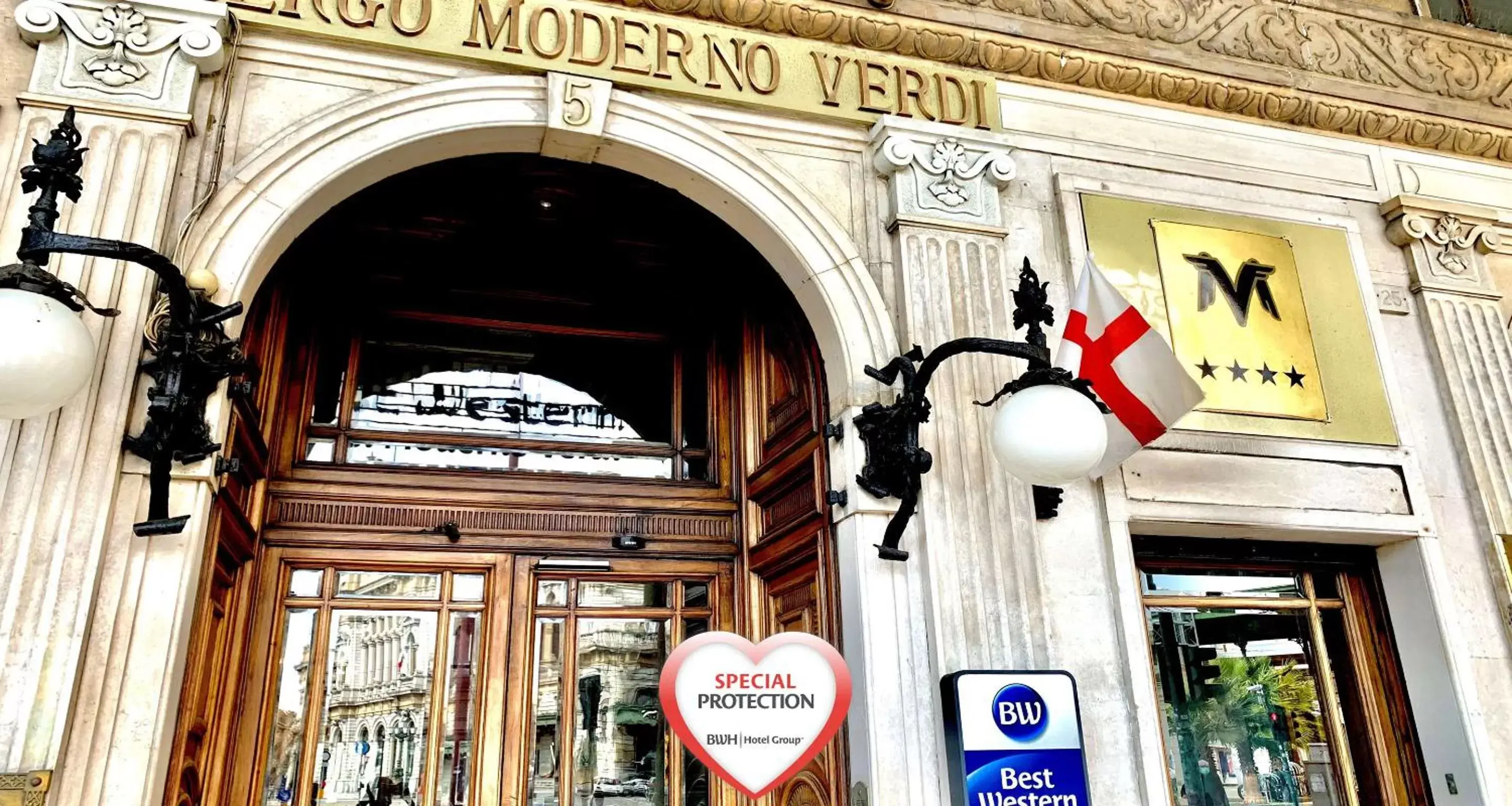 Property building in Best Western Hotel Moderno Verdi Property building in Best Western Hotel Moderno Verdi