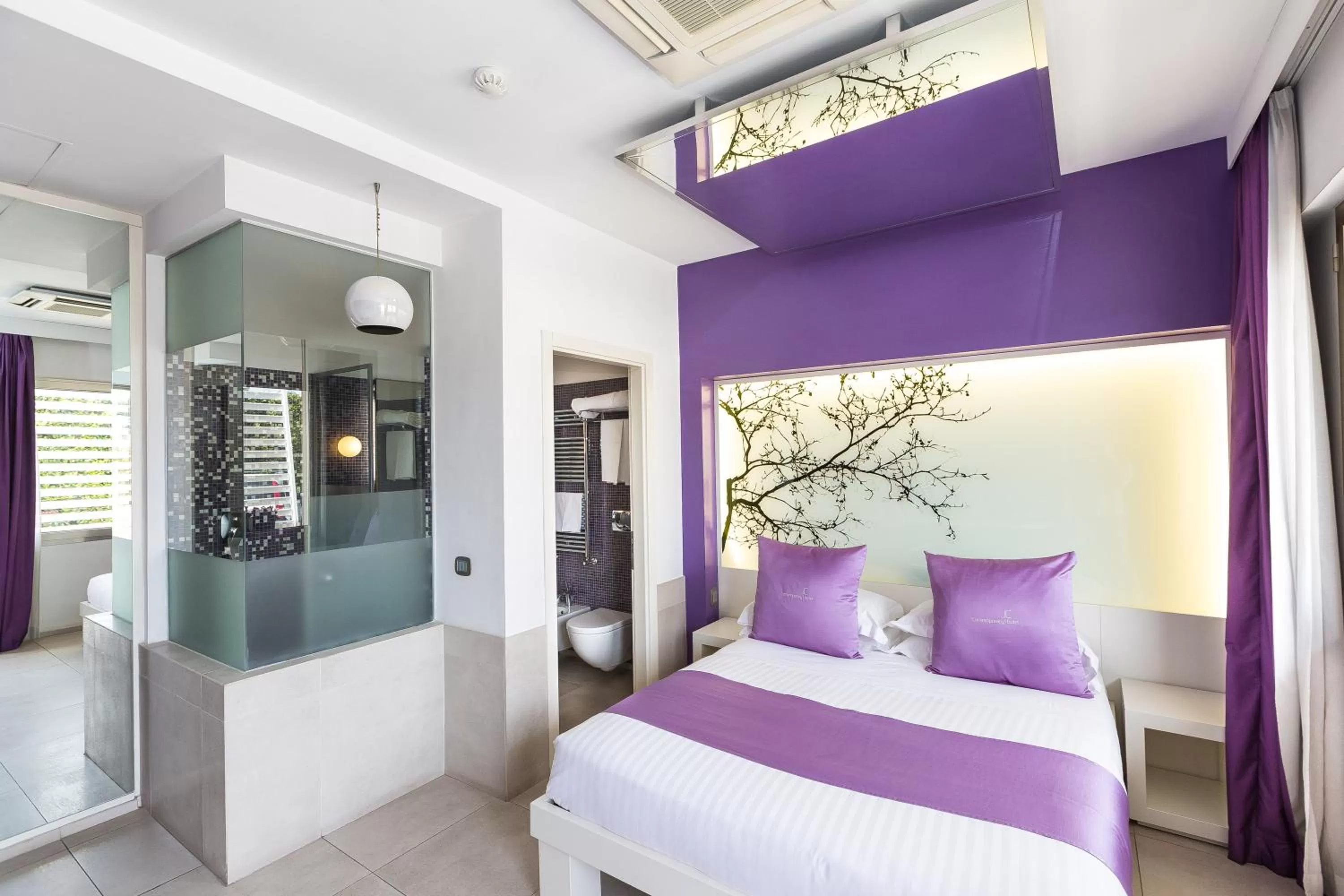 Bedroom, Bed in JC Hotel