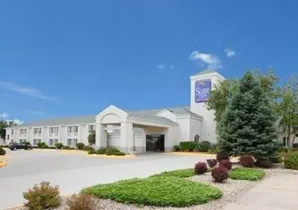 Facade/entrance, Property Building in Sleep Inn & Suites Columbus