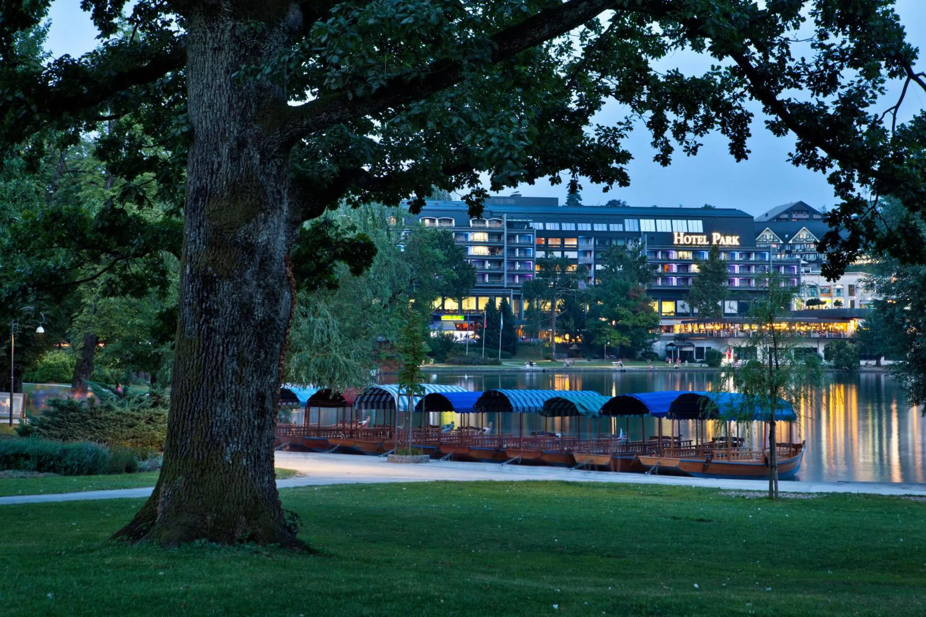 Facade/entrance in Hotel Park - Sava Hotels & Resorts