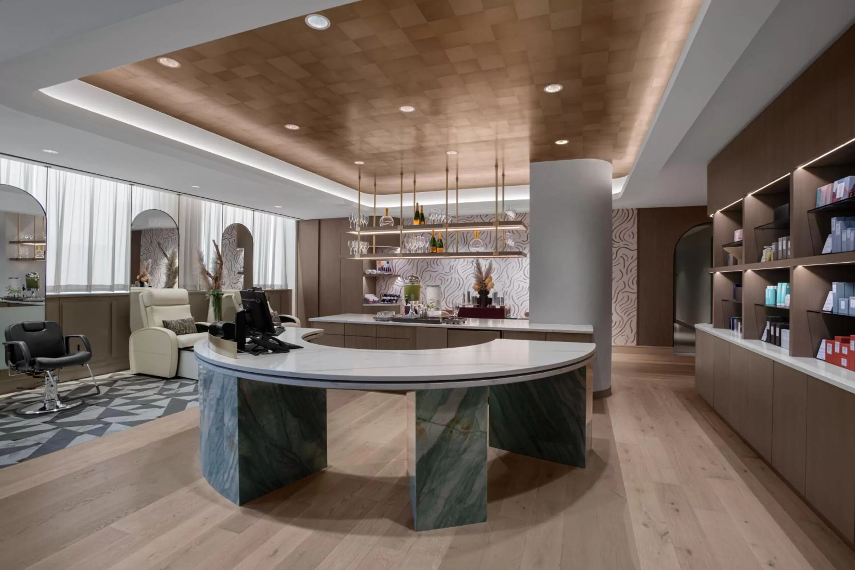 Spa and wellness centre/facilities in W Dallas